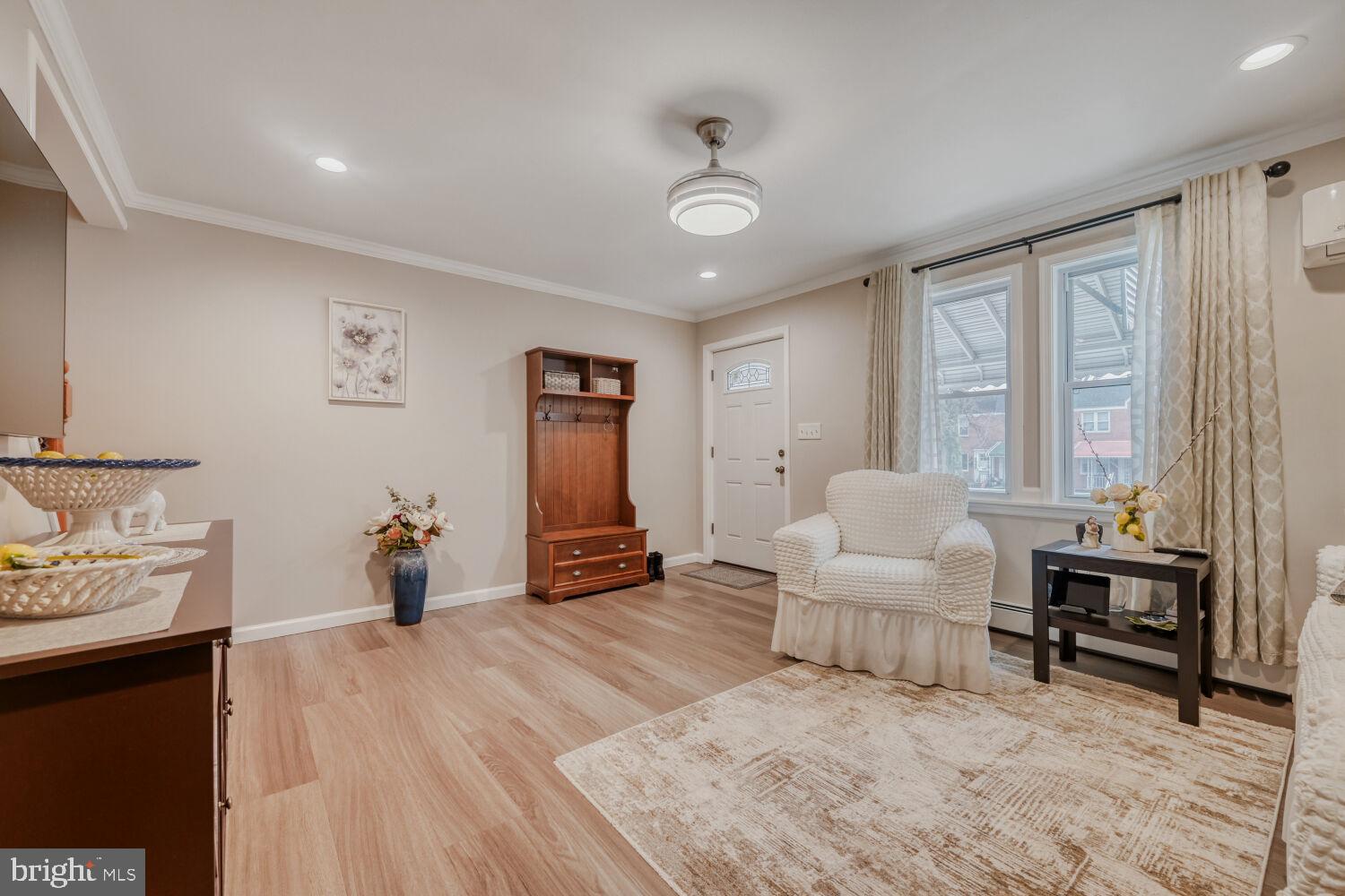 WOODMERE - Residential