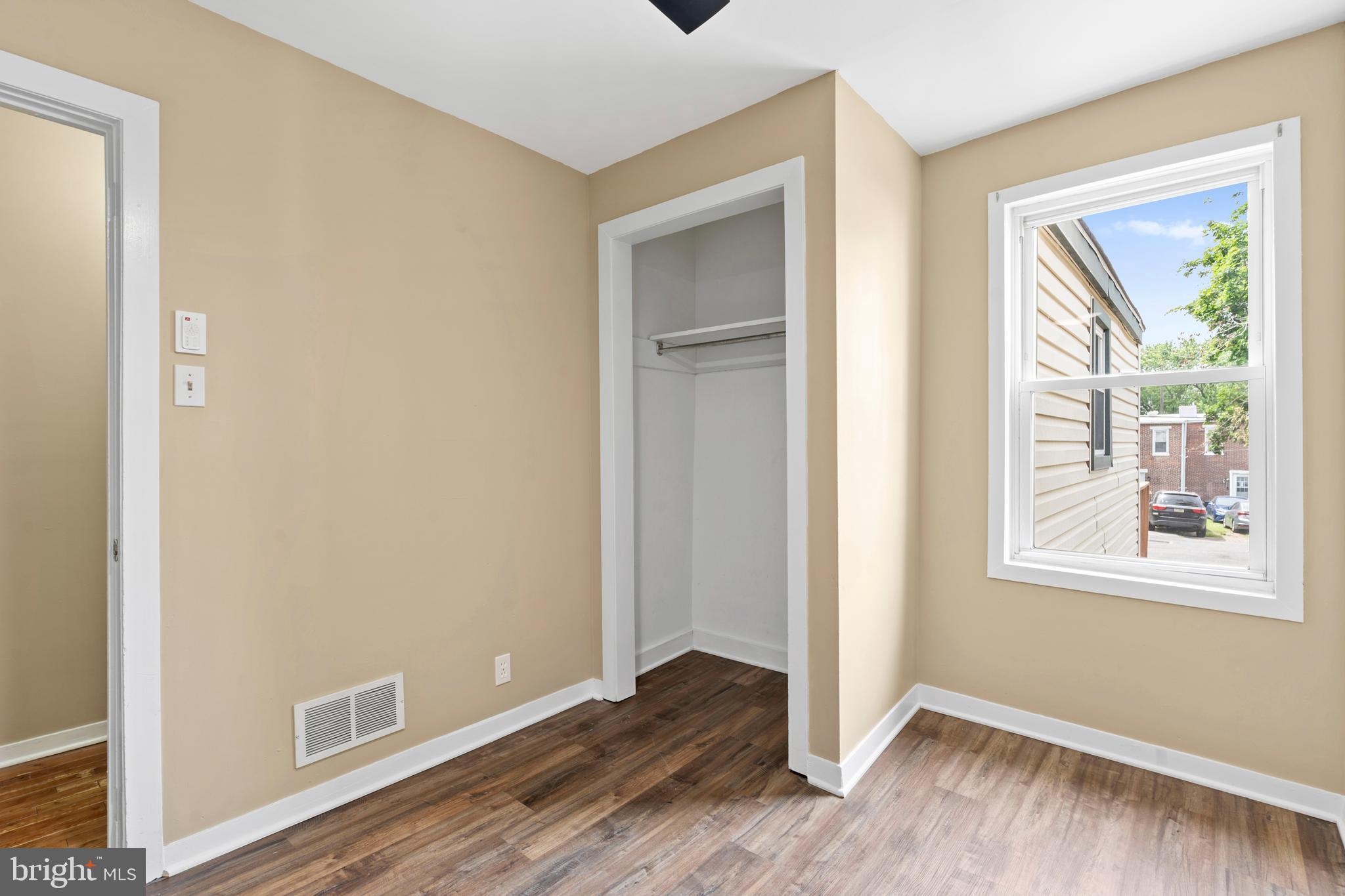 BROOKLAWN - Residential