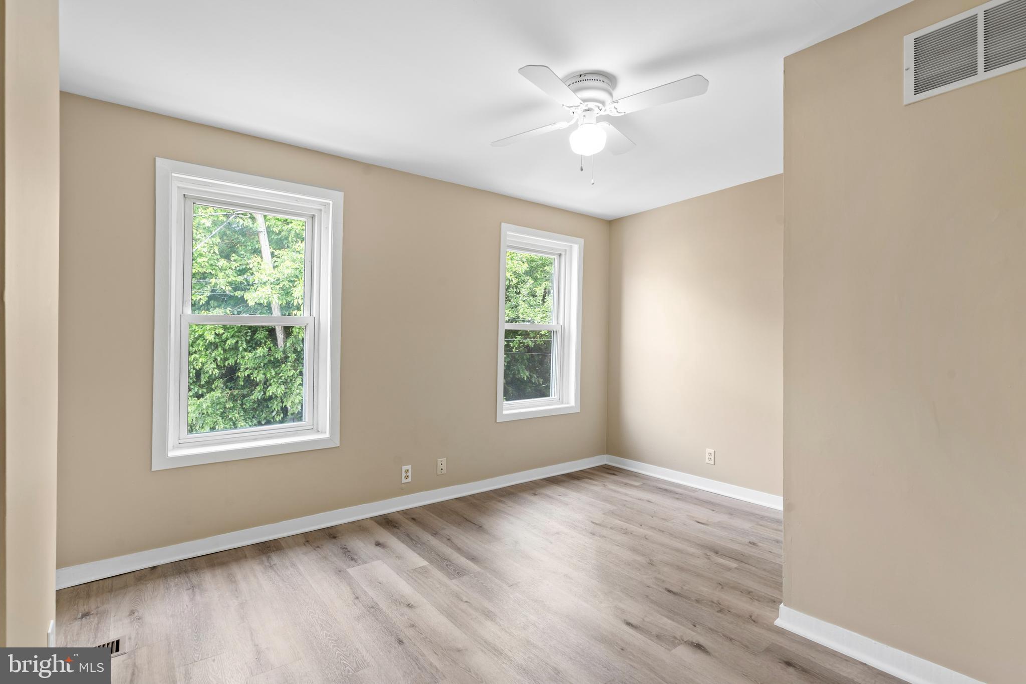 BROOKLAWN - Residential