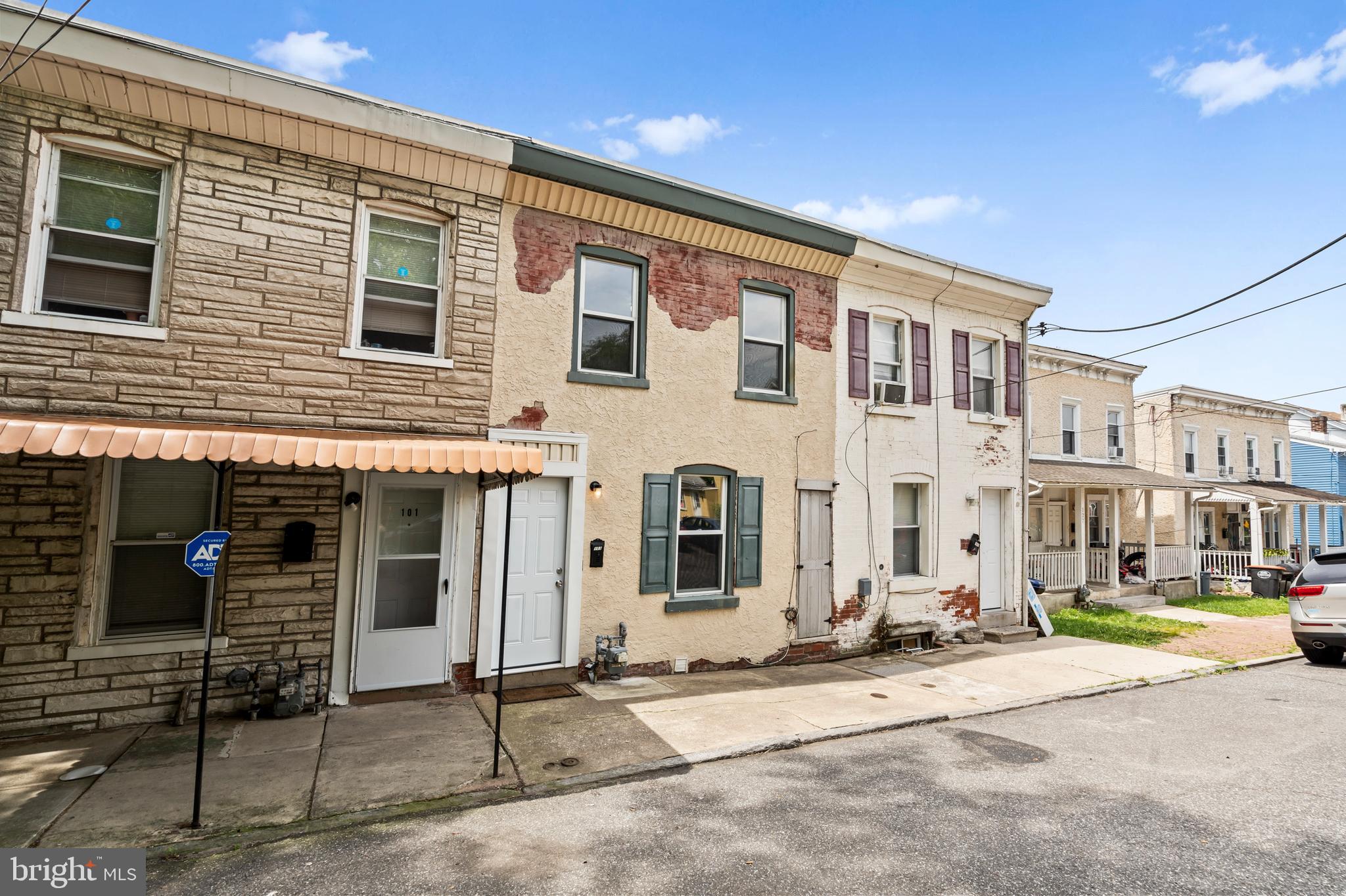 BROOKLAWN - Residential