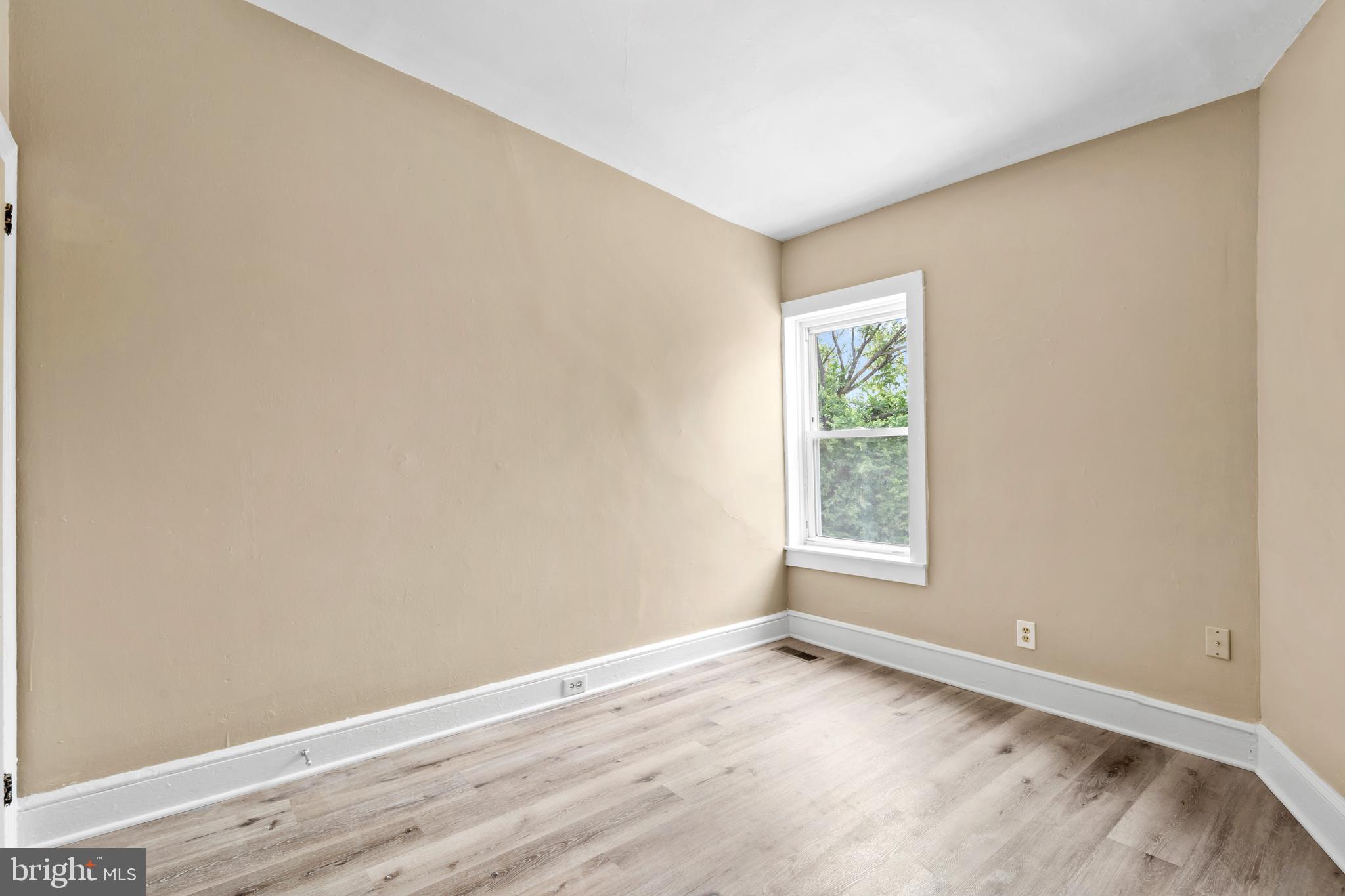 BROOKLAWN - Residential