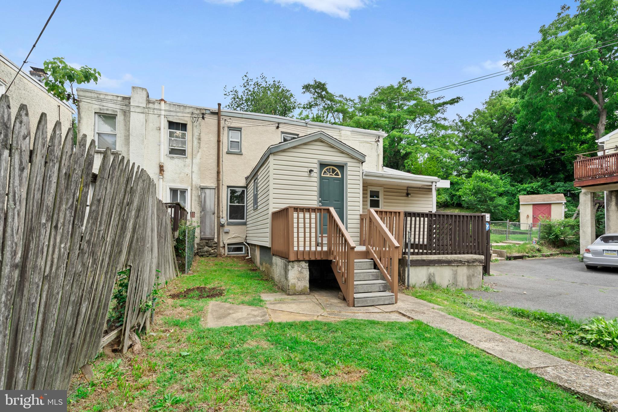 BROOKLAWN - Residential