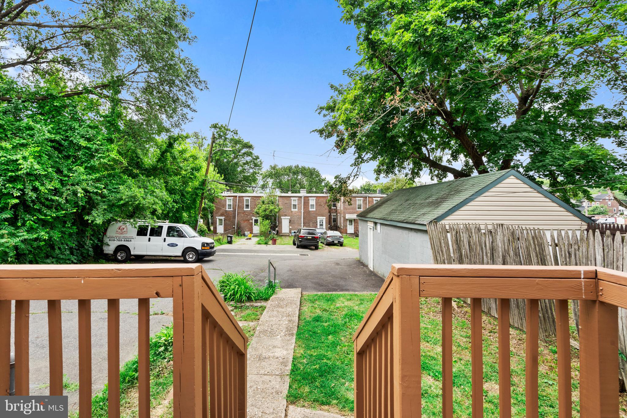 BROOKLAWN - Residential