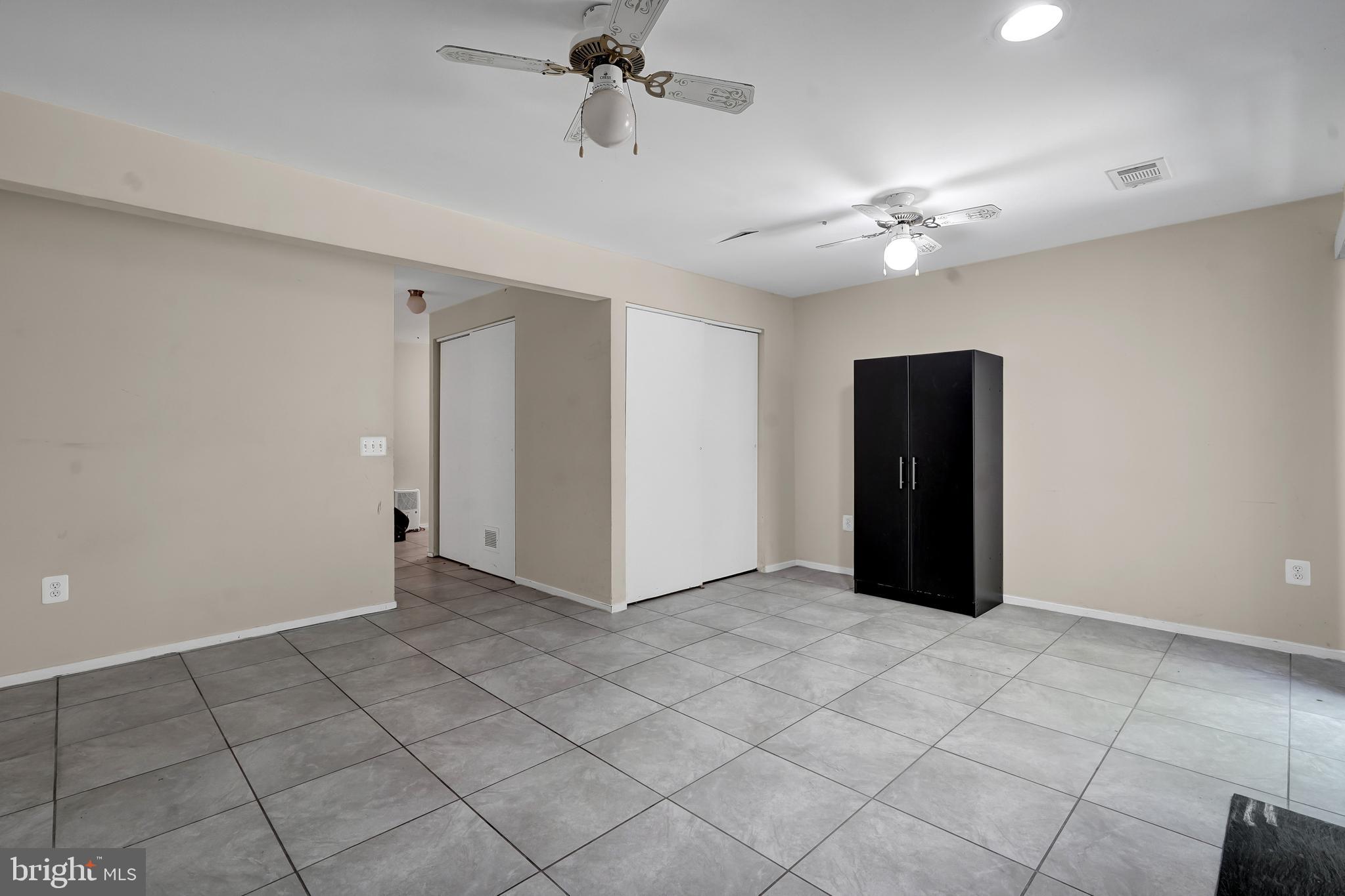BONIFANT WOODS - Residential