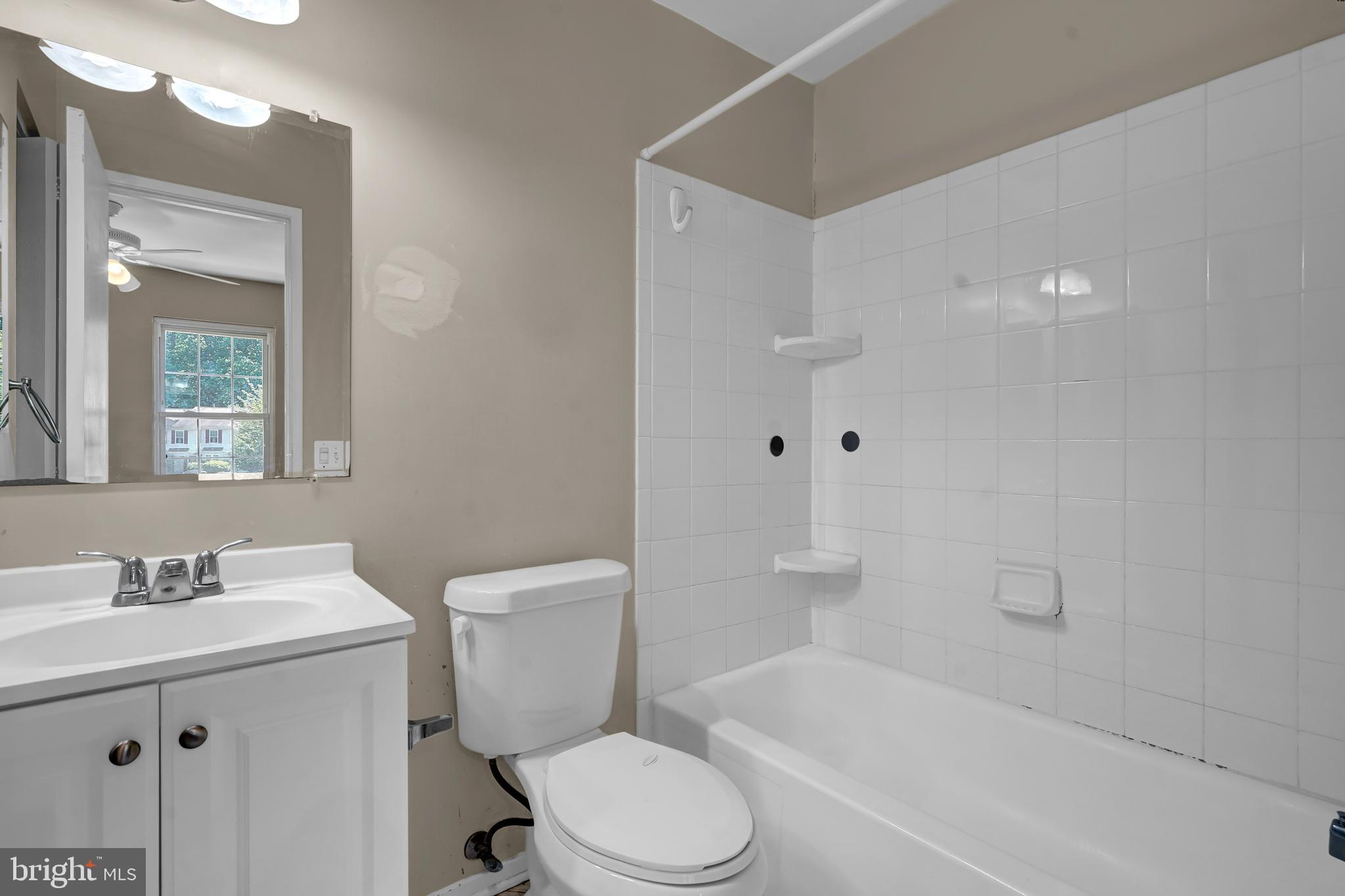 BONIFANT WOODS - Residential
