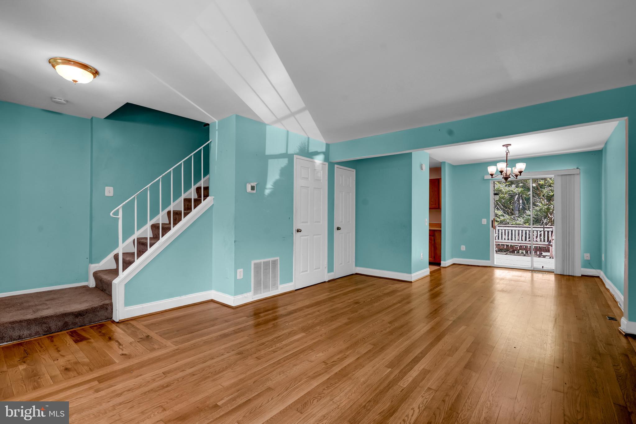 BONIFANT WOODS - Residential