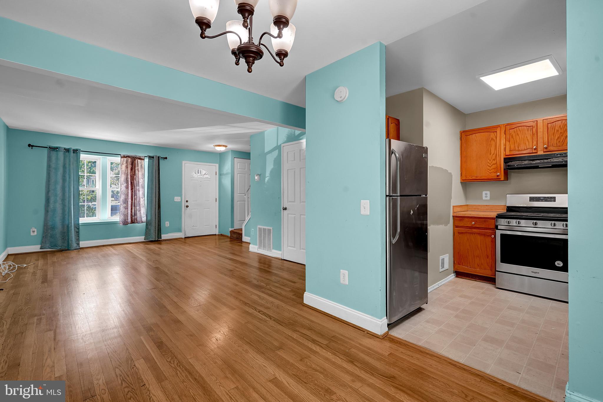 BONIFANT WOODS - Residential