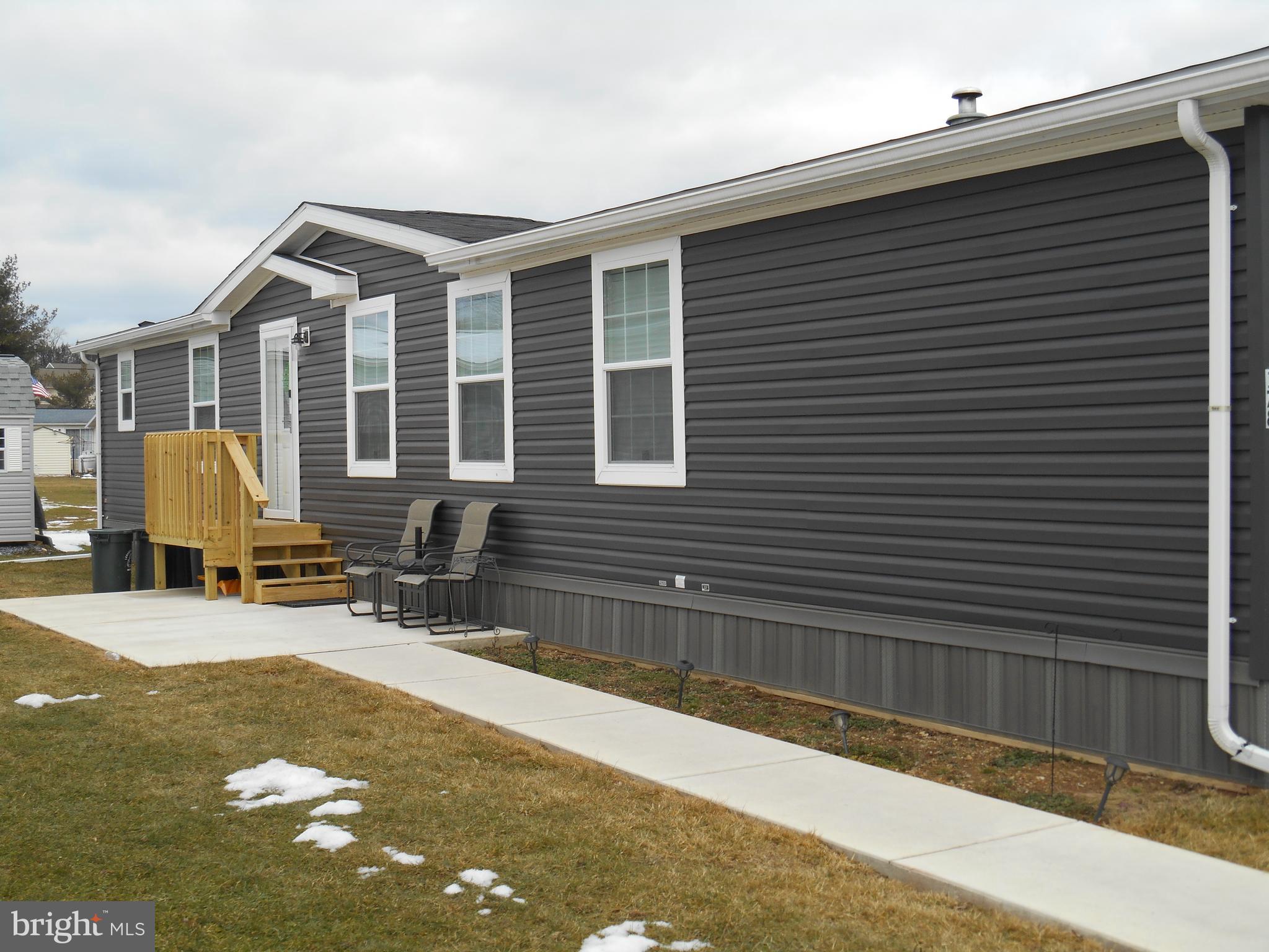 NORTHCREST ACRES MH PARK - Residential