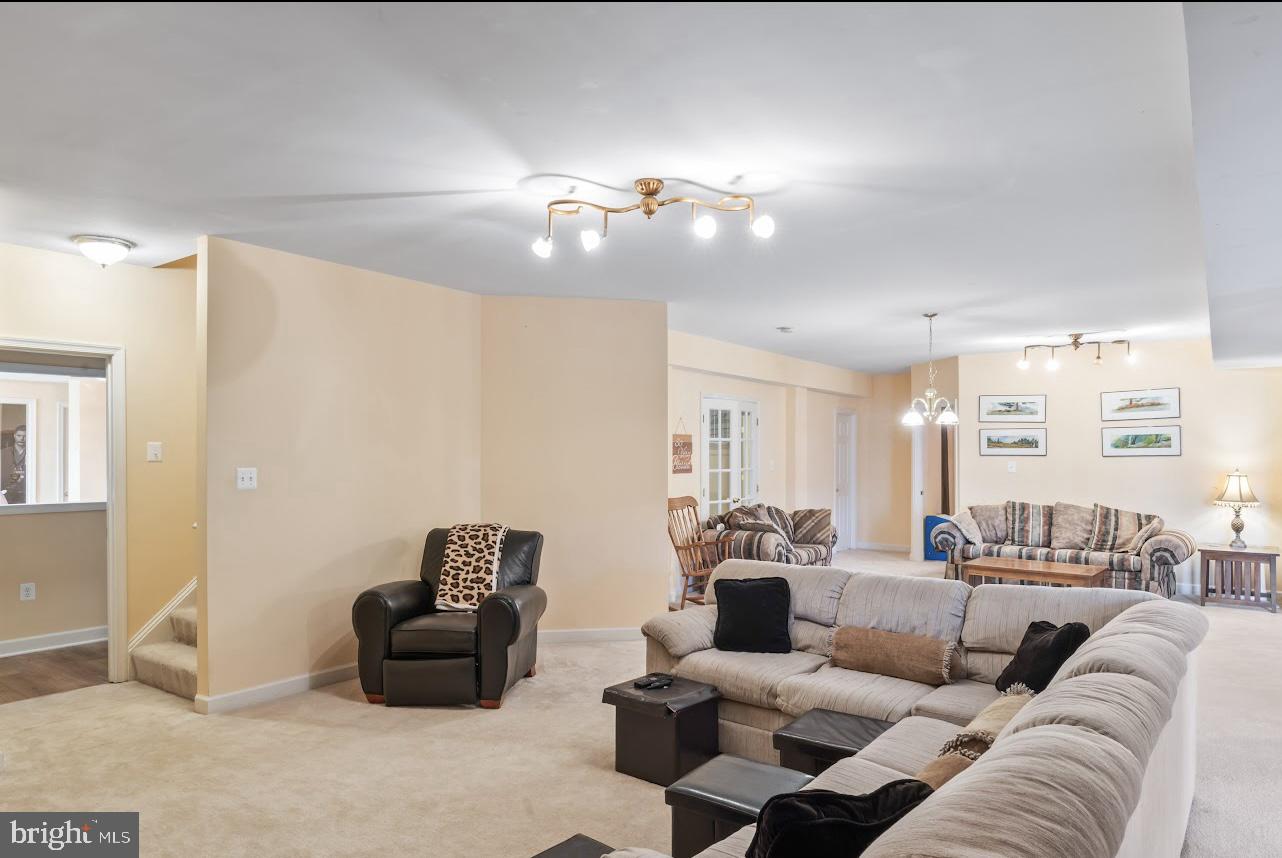 SHENSTONE - Residential