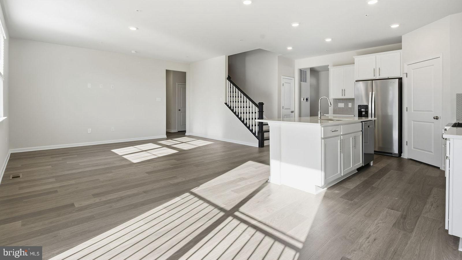 VILLAGES OF WHITE MARSH - Residential