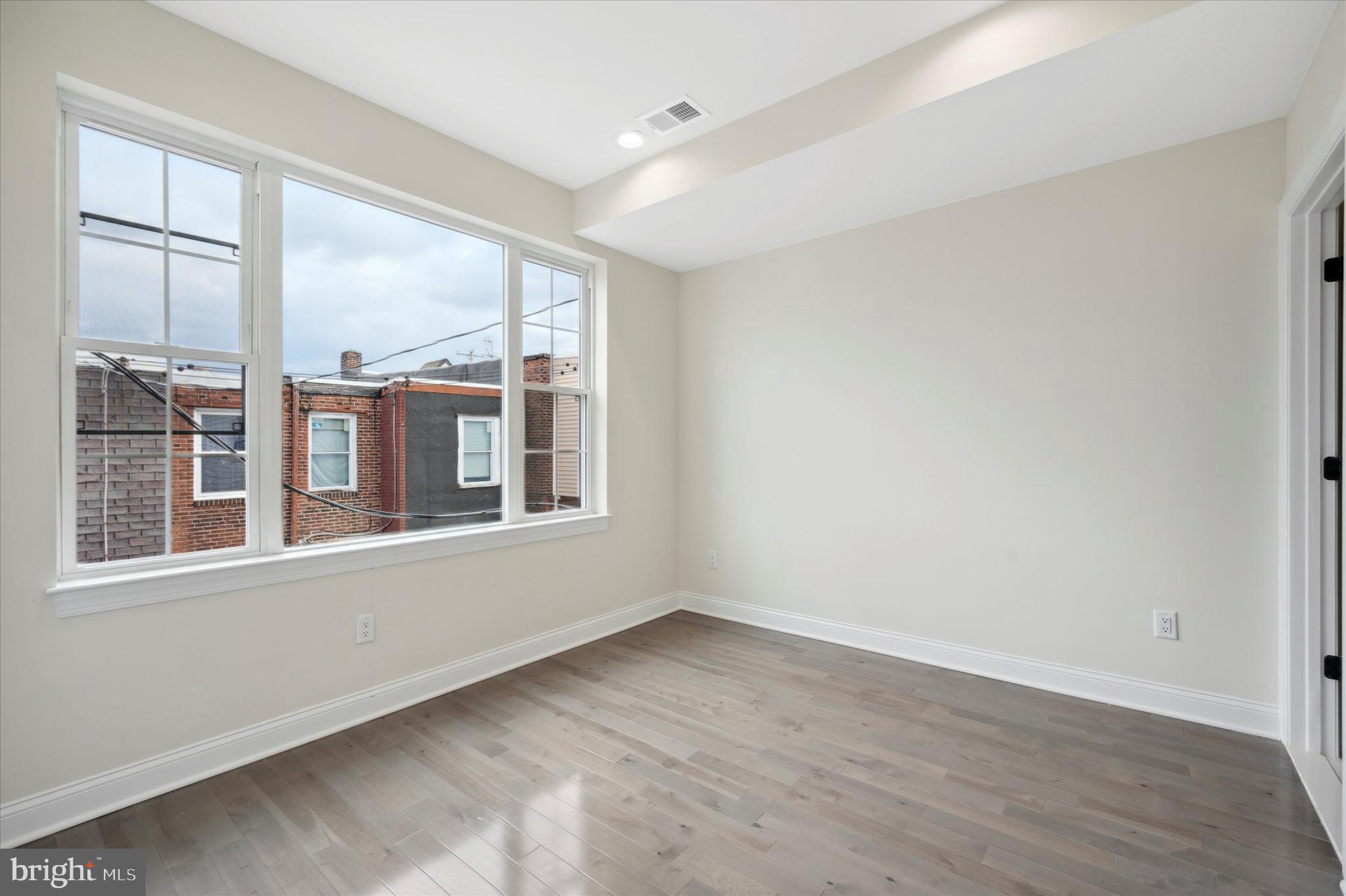 GRAYS FERRY - Residential