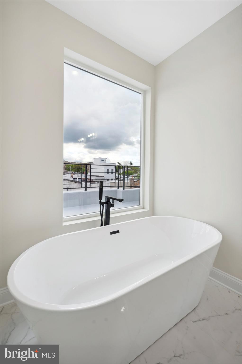 GRAYS FERRY - Residential