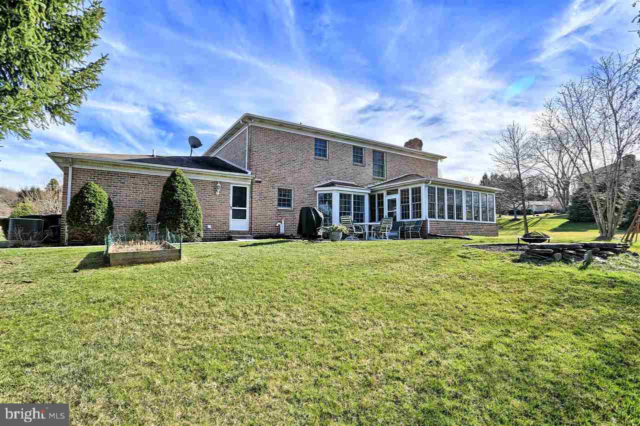 PENN OAKS - Residential