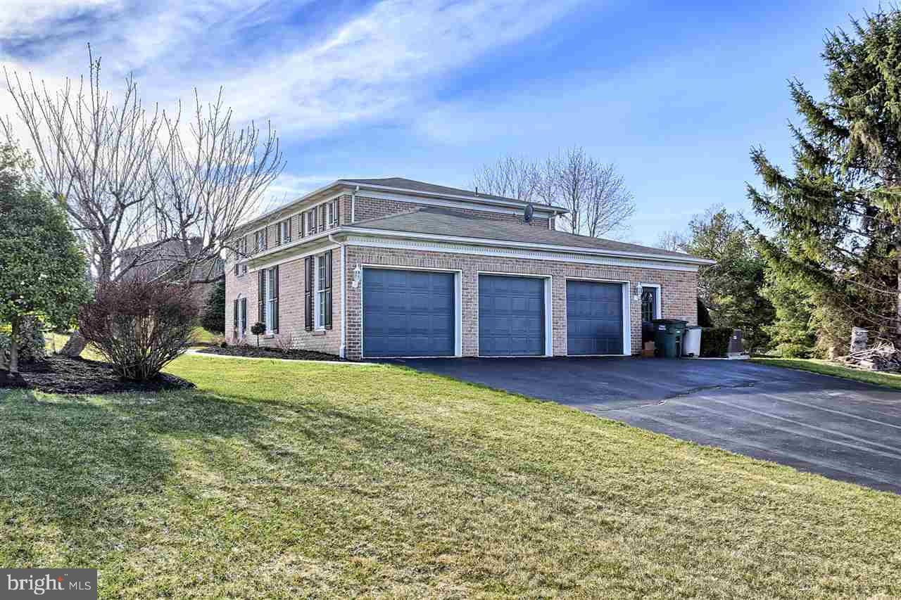 PENN OAKS - Residential