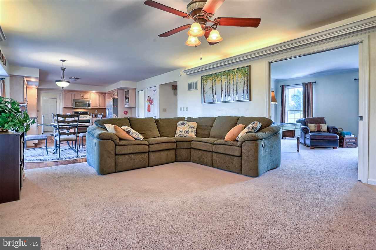 PENN OAKS - Residential