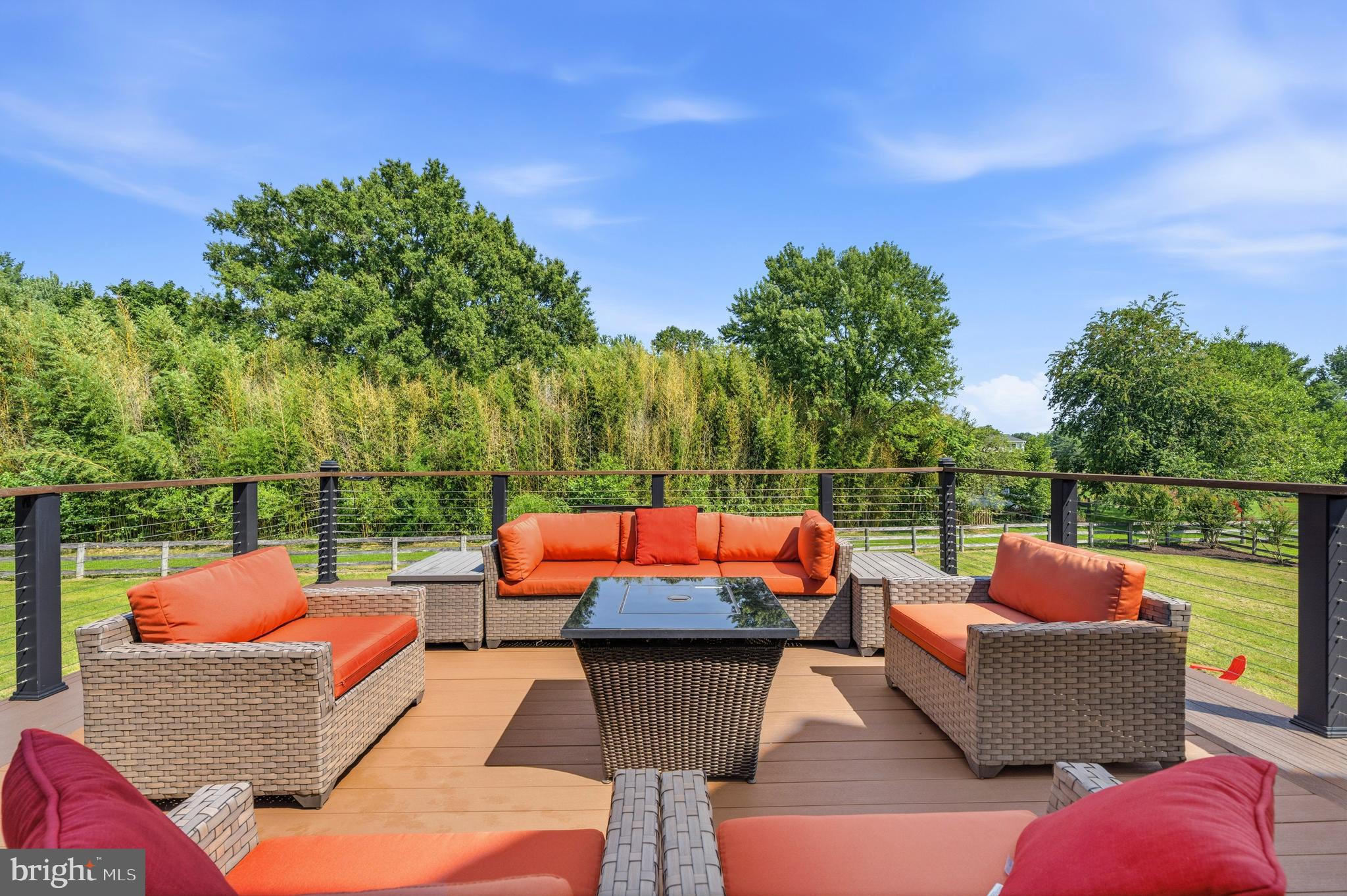 HOLLY RIDGE AT LAWNVALE - Residential