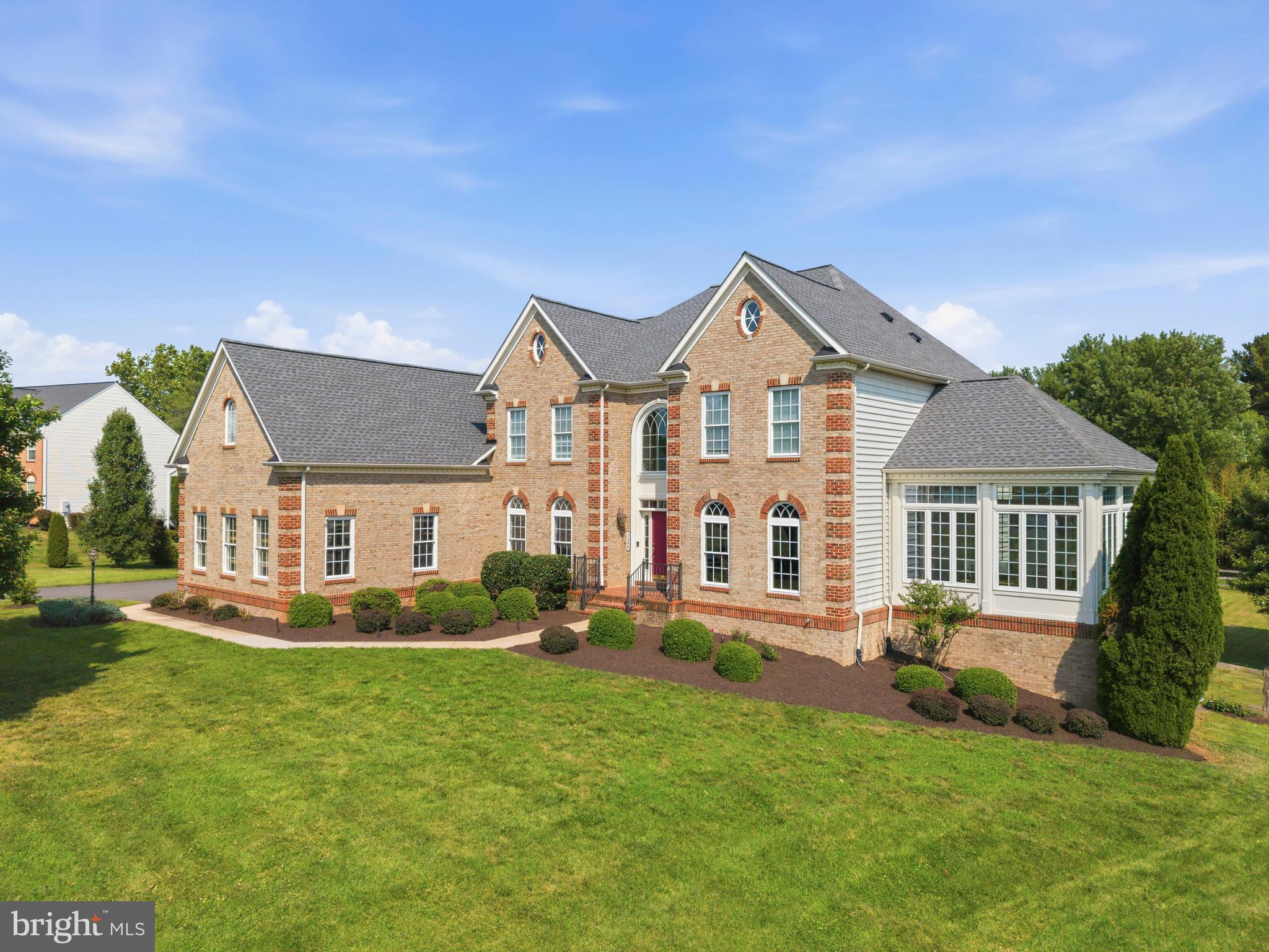 HOLLY RIDGE AT LAWNVALE - Residential