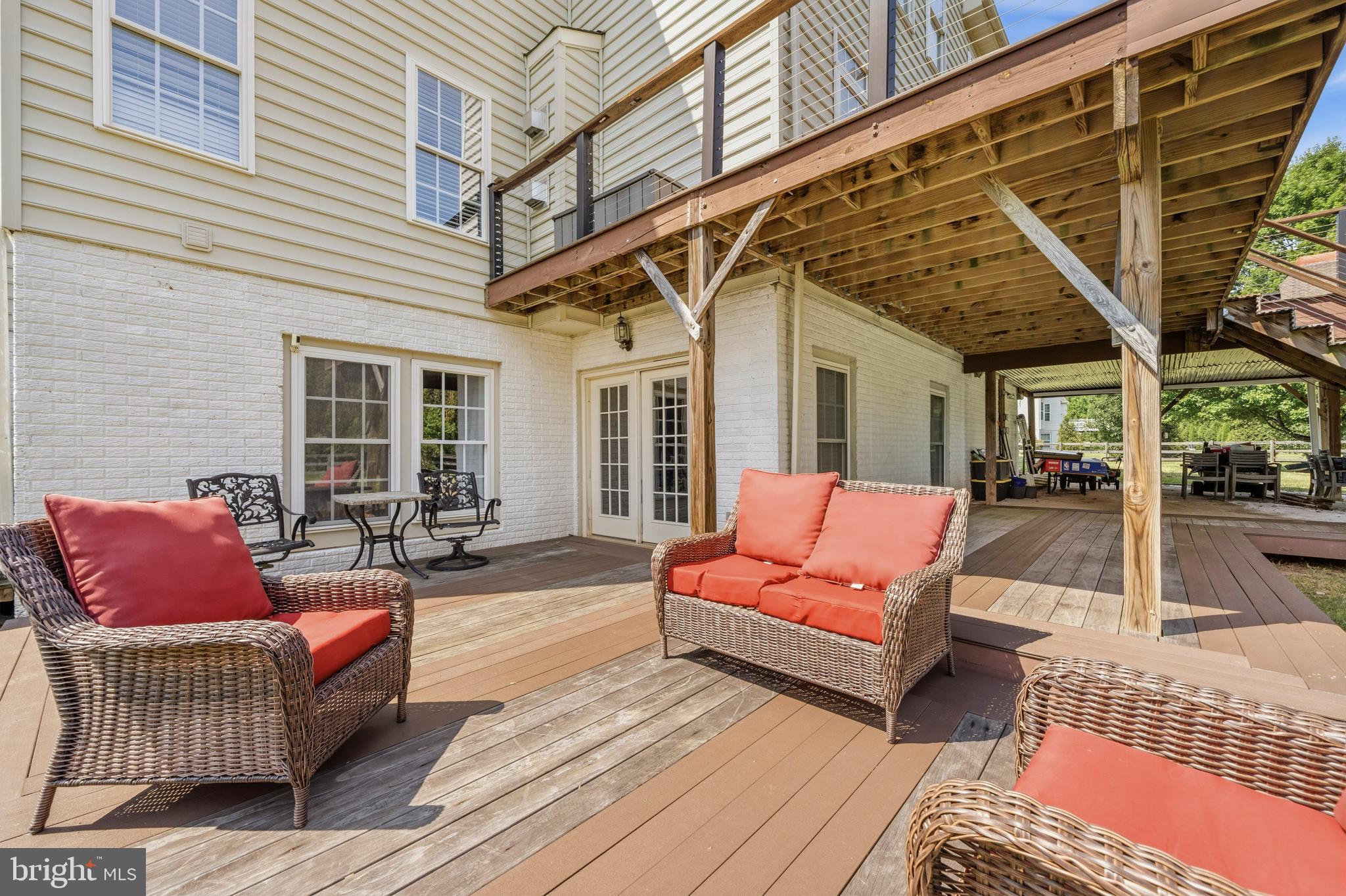 HOLLY RIDGE AT LAWNVALE - Residential