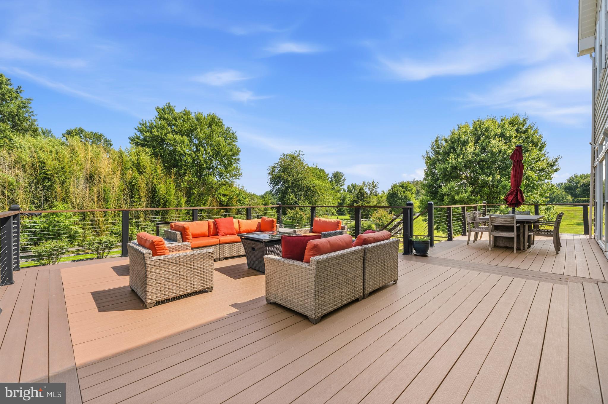 HOLLY RIDGE AT LAWNVALE - Residential