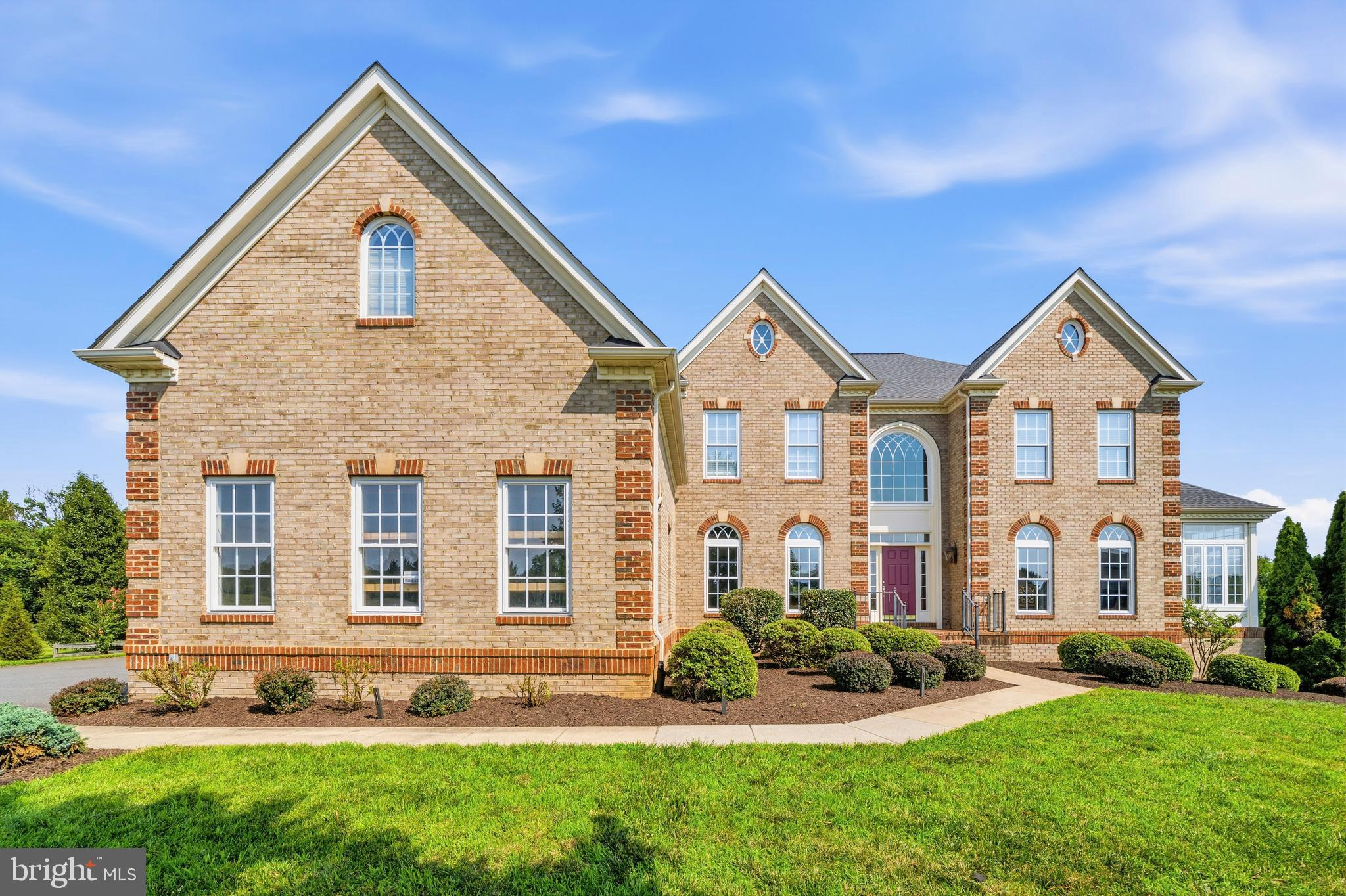 HOLLY RIDGE AT LAWNVALE - Residential