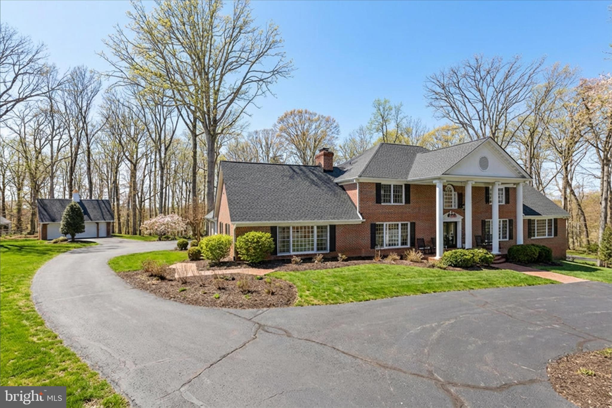 CEDAR KNOLL - Residential