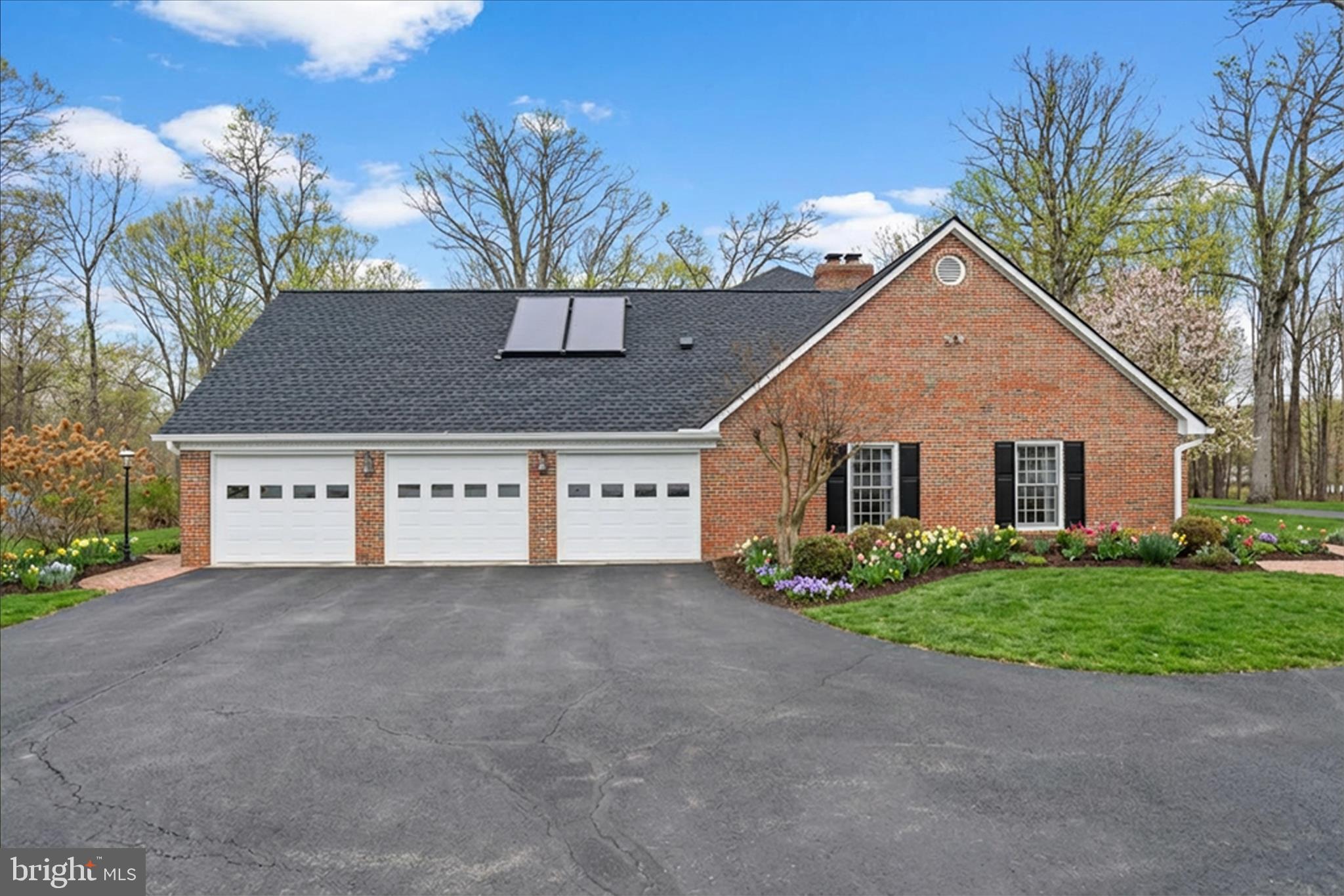 CEDAR KNOLL - Residential