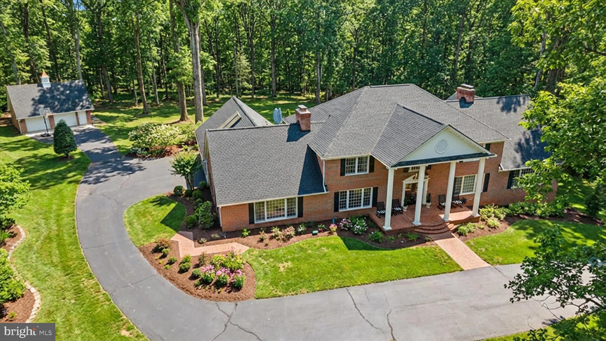 CEDAR KNOLL - Residential