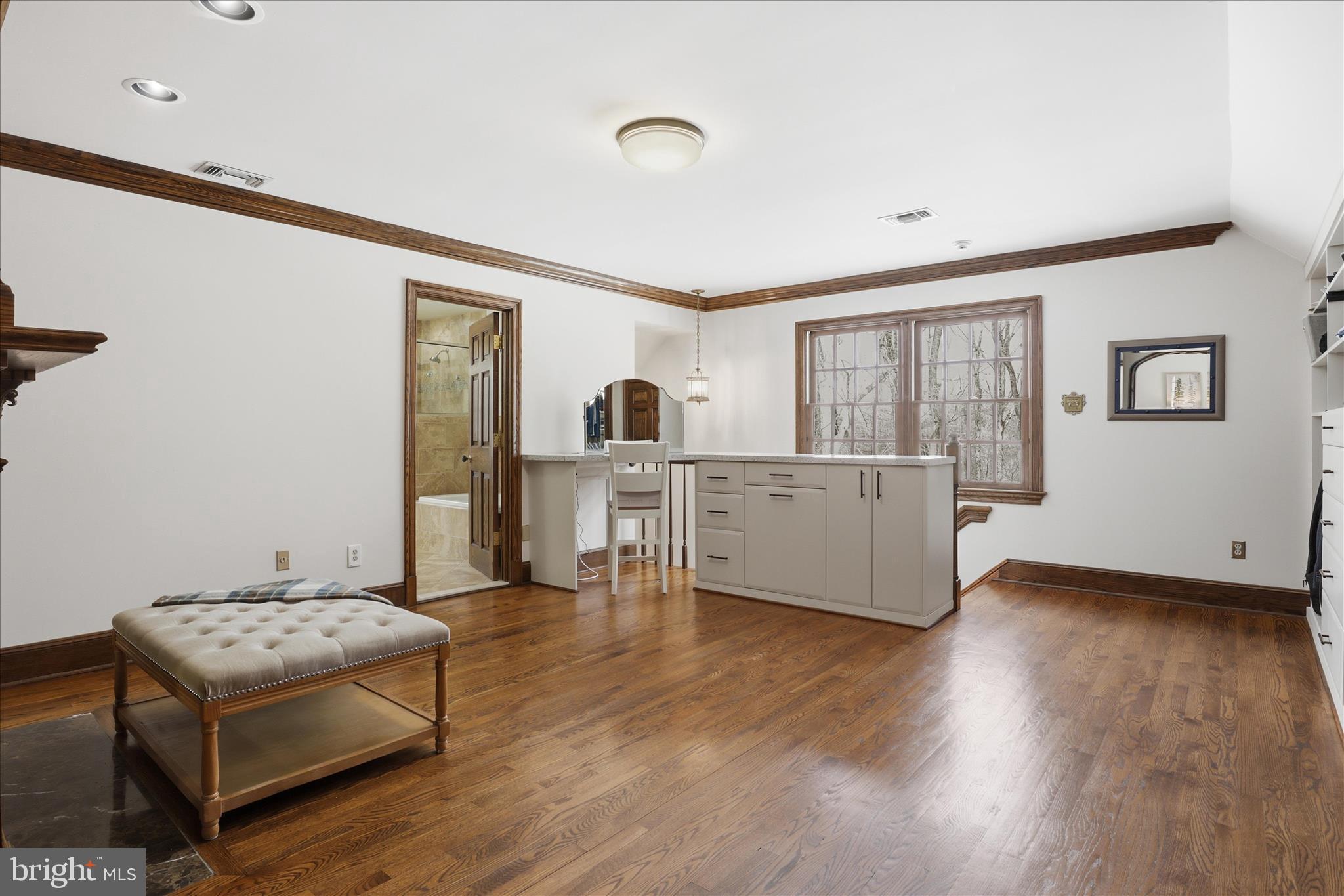 CEDAR KNOLL - Residential