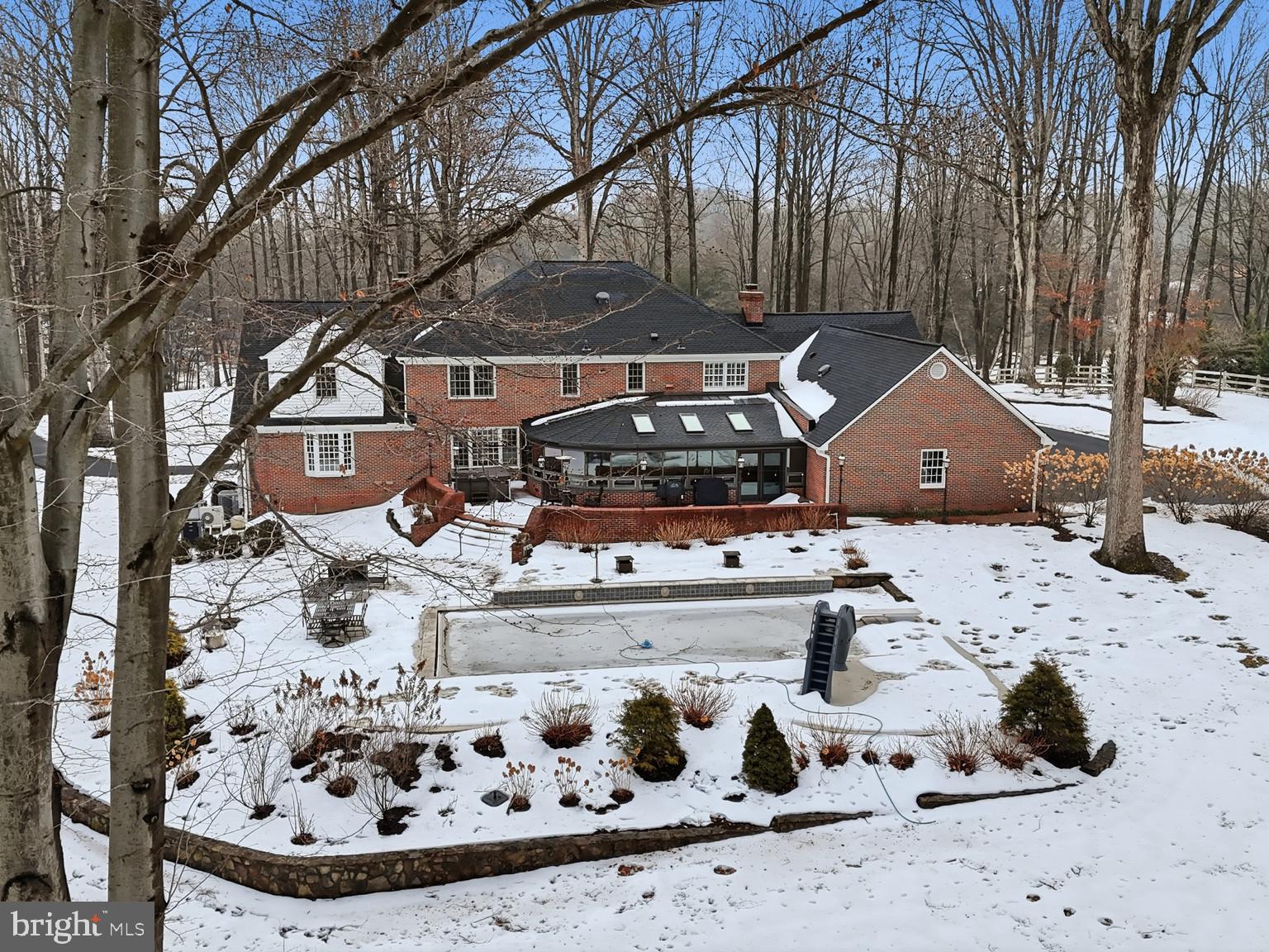 CEDAR KNOLL - Residential