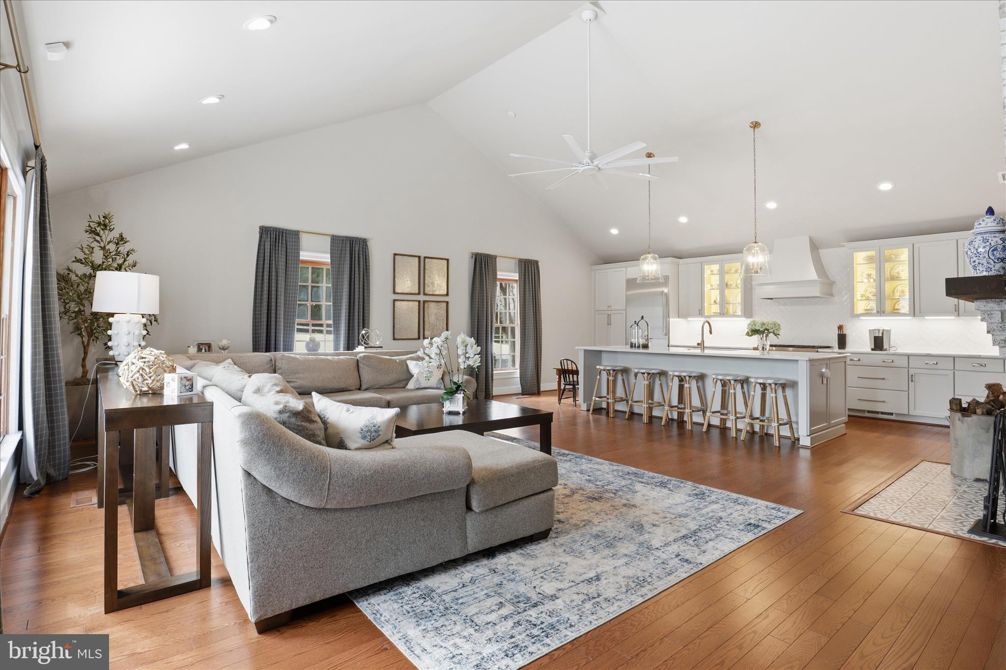 CEDAR KNOLL - Residential