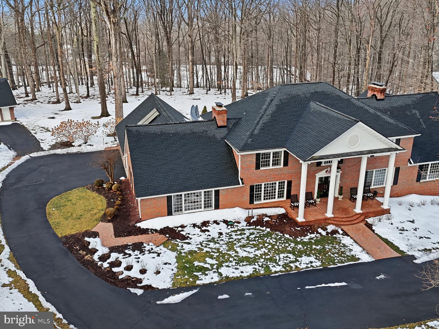 CEDAR KNOLL - Residential