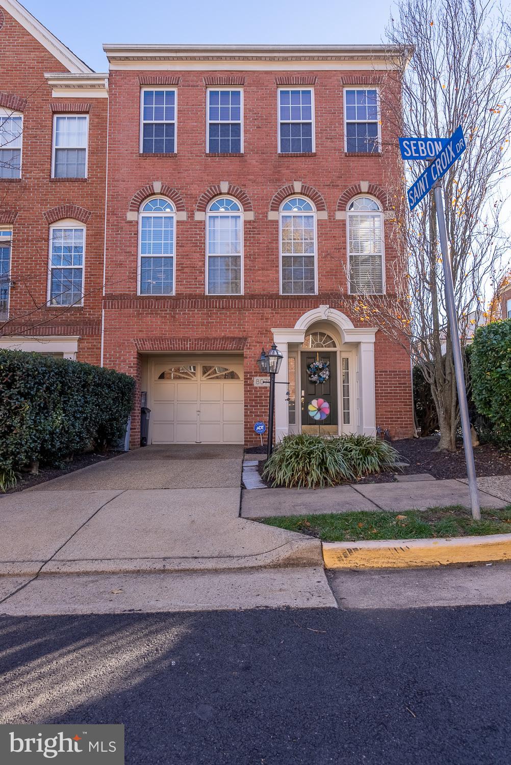 PROVIDENCE PARK - Residential