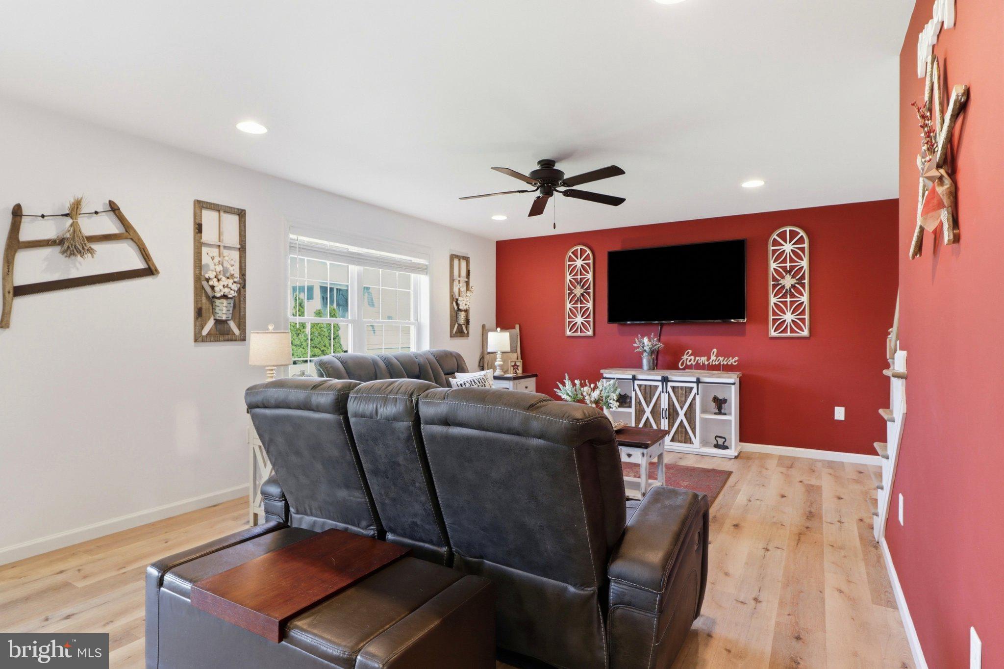 THE LANDINGS AT GARDEN SPOT RESERVE - Residential