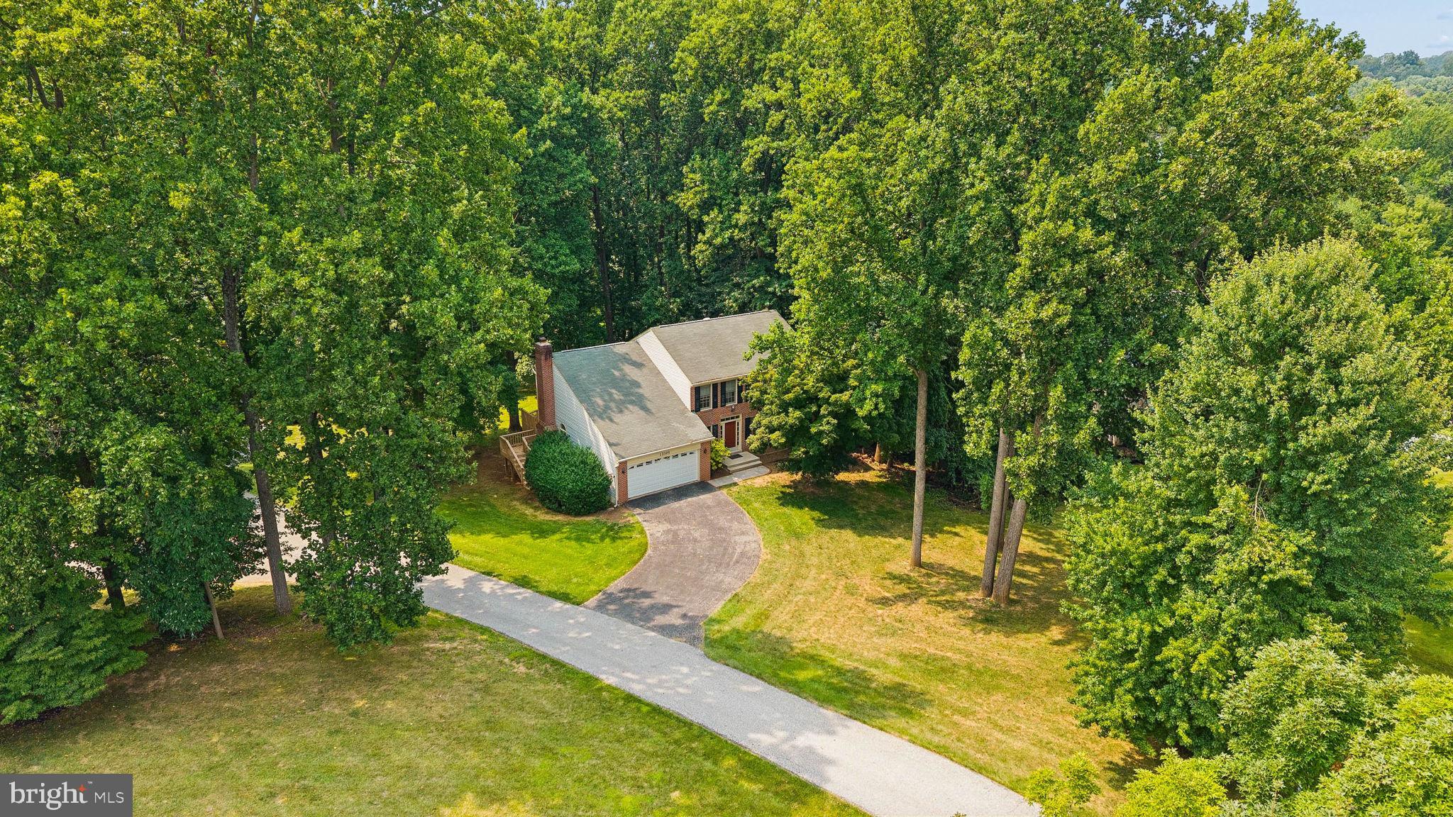NEW PRICE REDUCTION!! **Don't miss this exceptional opportunity to own a spacious single-family home in the highly sought-after Worthington Park community.** Offering **4 bedrooms, 2 full bathrooms, 2 half bathrooms, and a 2-car garage**, this home presents the perfect opportunity for buyers looking to add their own personal style while enjoying an established neighborhood in a prime Owings Mills location. Designed with both everyday living and entertaining in mind, the main level features generous living spaces filled with natural light, creating a warm and welcoming atmosphere. The functional layout offers comfortable gathering areas, a well-appointed kitchen with ample cabinetry and workspace, and seamless flow throughout the home. Upstairs, the spacious primary suite provides a private retreat with an en-suite bathroom, while three additional bedrooms and another full bathroom offer flexibility for family, guests, or a dedicated home office. The lower level expands your living space with endless possibilities for a recreation room, media room, fitness area, playroom, or additional flexible living space, along with abundant storage. Step outside to enjoy the backyard, offering plenty of space for outdoor entertaining, gardening, or simply relaxing. The attached two-car garage and extended driveway provide ample parking for residents and visitors alike. Ideally situated just minutes from I-795, I-695, Route 140, shopping, dining, parks, and everyday conveniences, this home combines location, space, and potential in one of Owings Mills' most desirable communities.
**Being sold AS-IS**, this is a fantastic opportunity to make this home your own and build equity in the desirable Worthington Park neighborhood. Schedule your private showing today. Property is partially virtually staged.