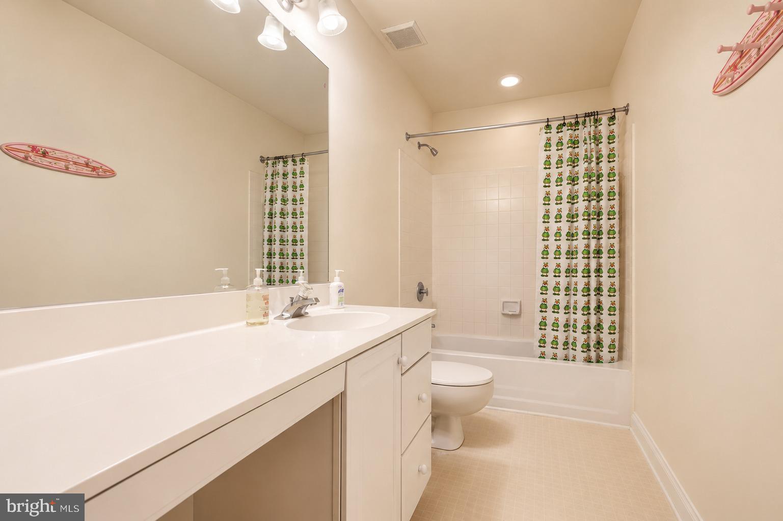 WORTHINGTON PARK - Residential