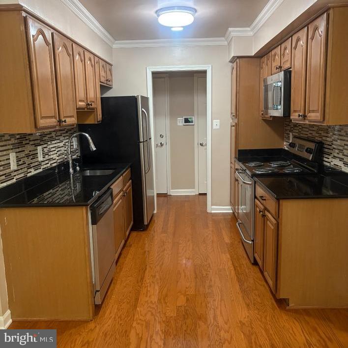 REGENCY AT BAILEYS - Residential