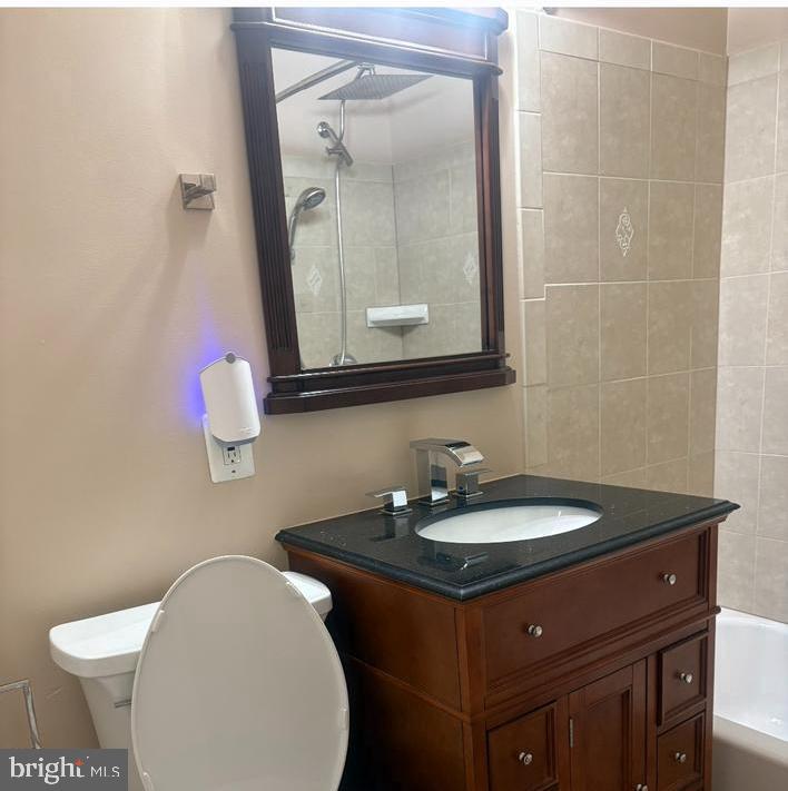 REGENCY AT BAILEYS - Residential