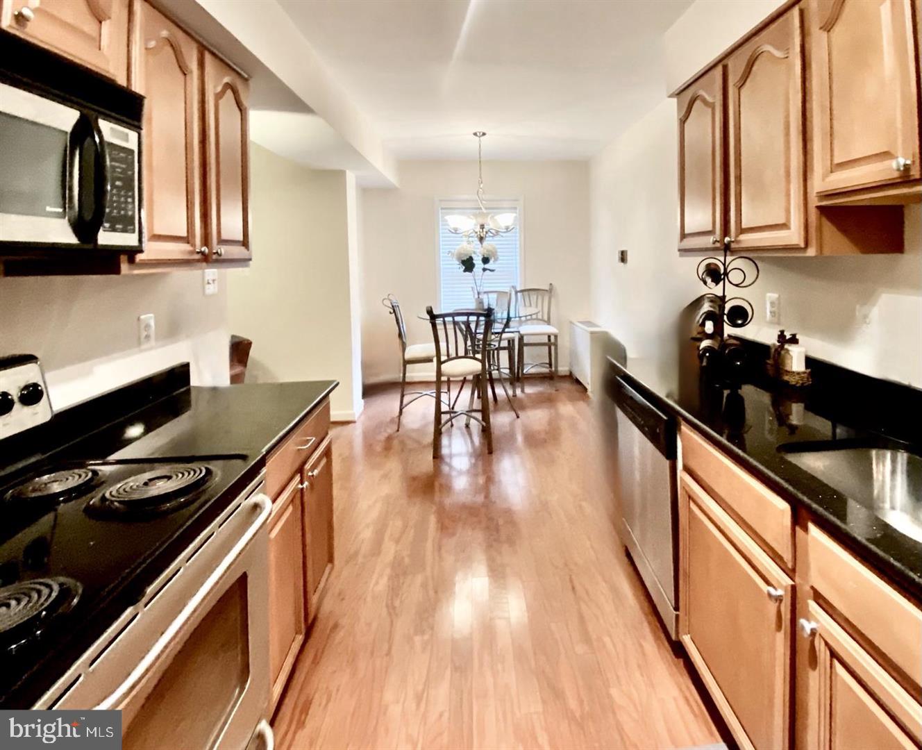 REGENCY AT BAILEYS - Residential