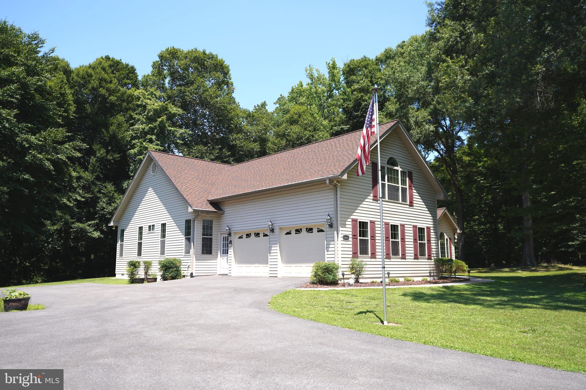 JAMESTOWNE ESTATES - Residential