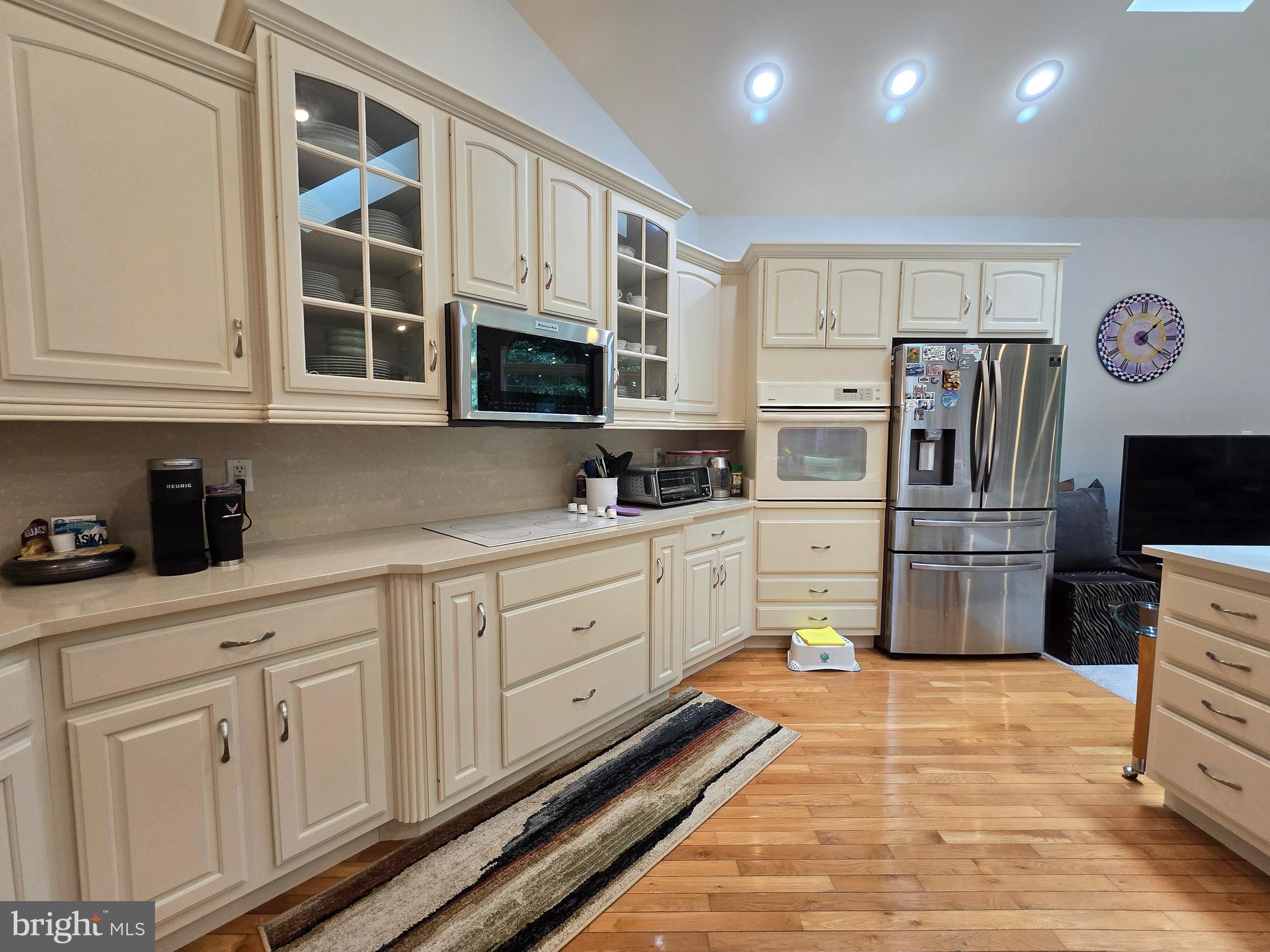 JAMESTOWNE ESTATES - Residential