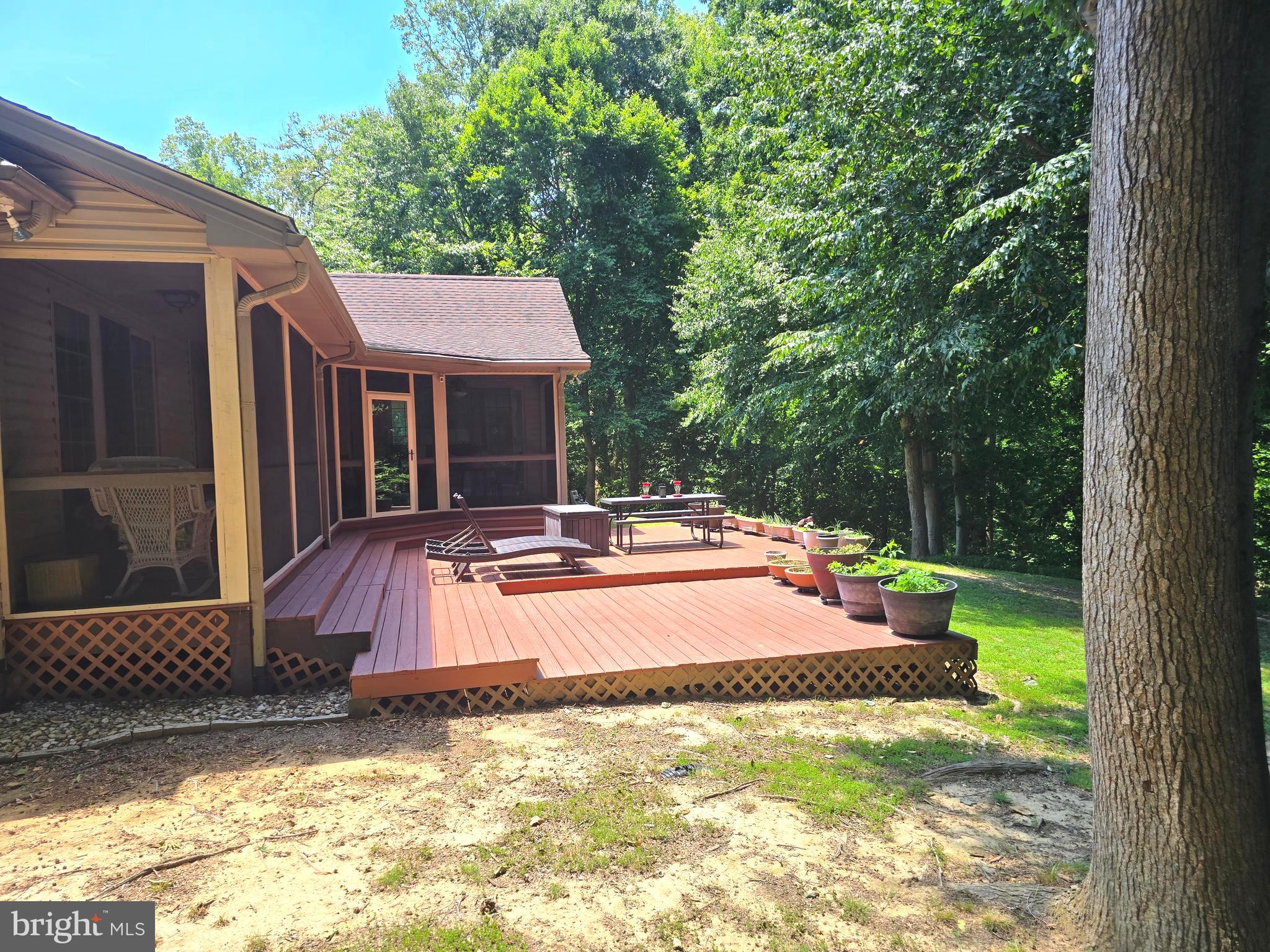 JAMESTOWNE ESTATES - Residential