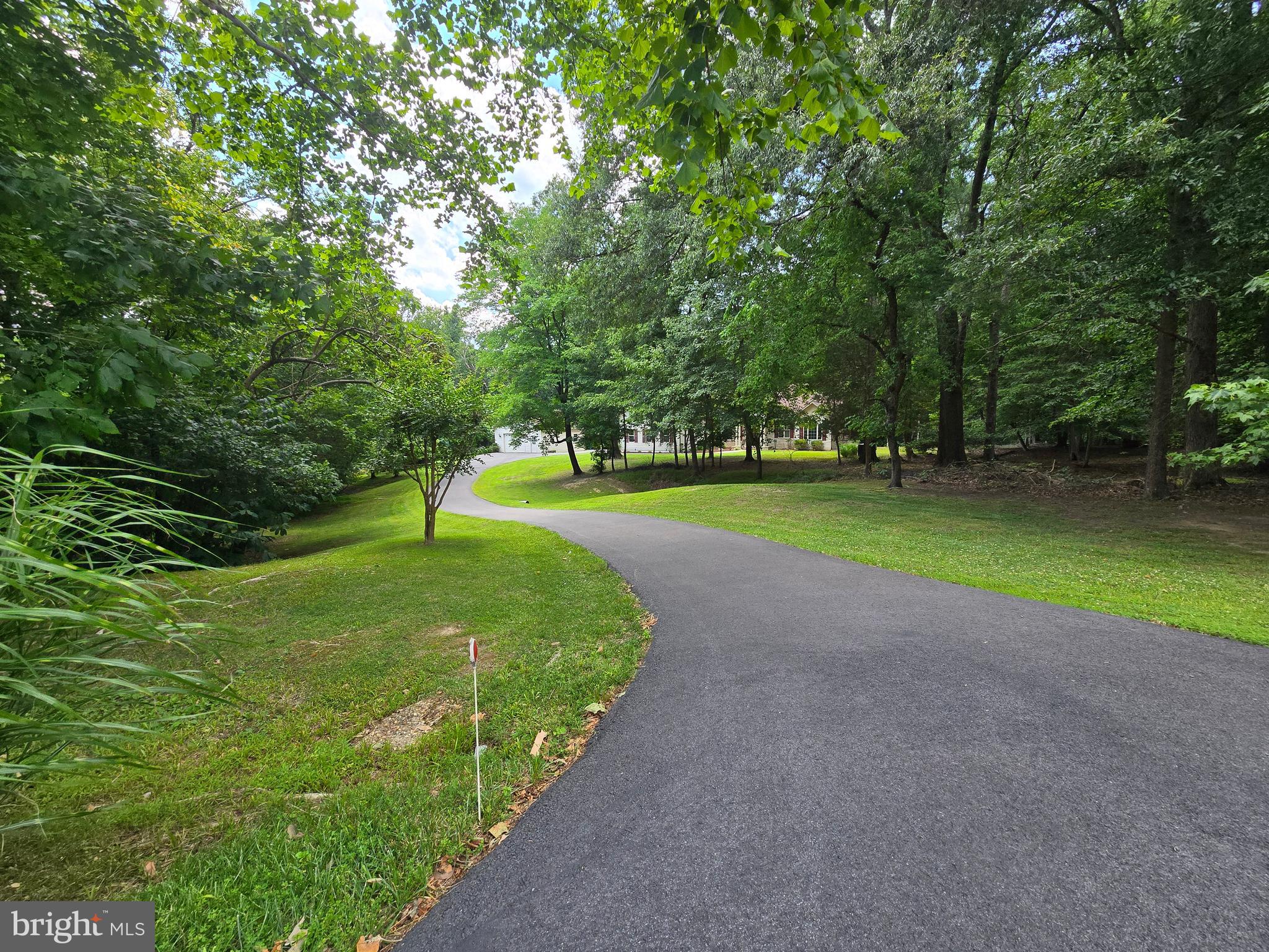 JAMESTOWNE ESTATES - Residential