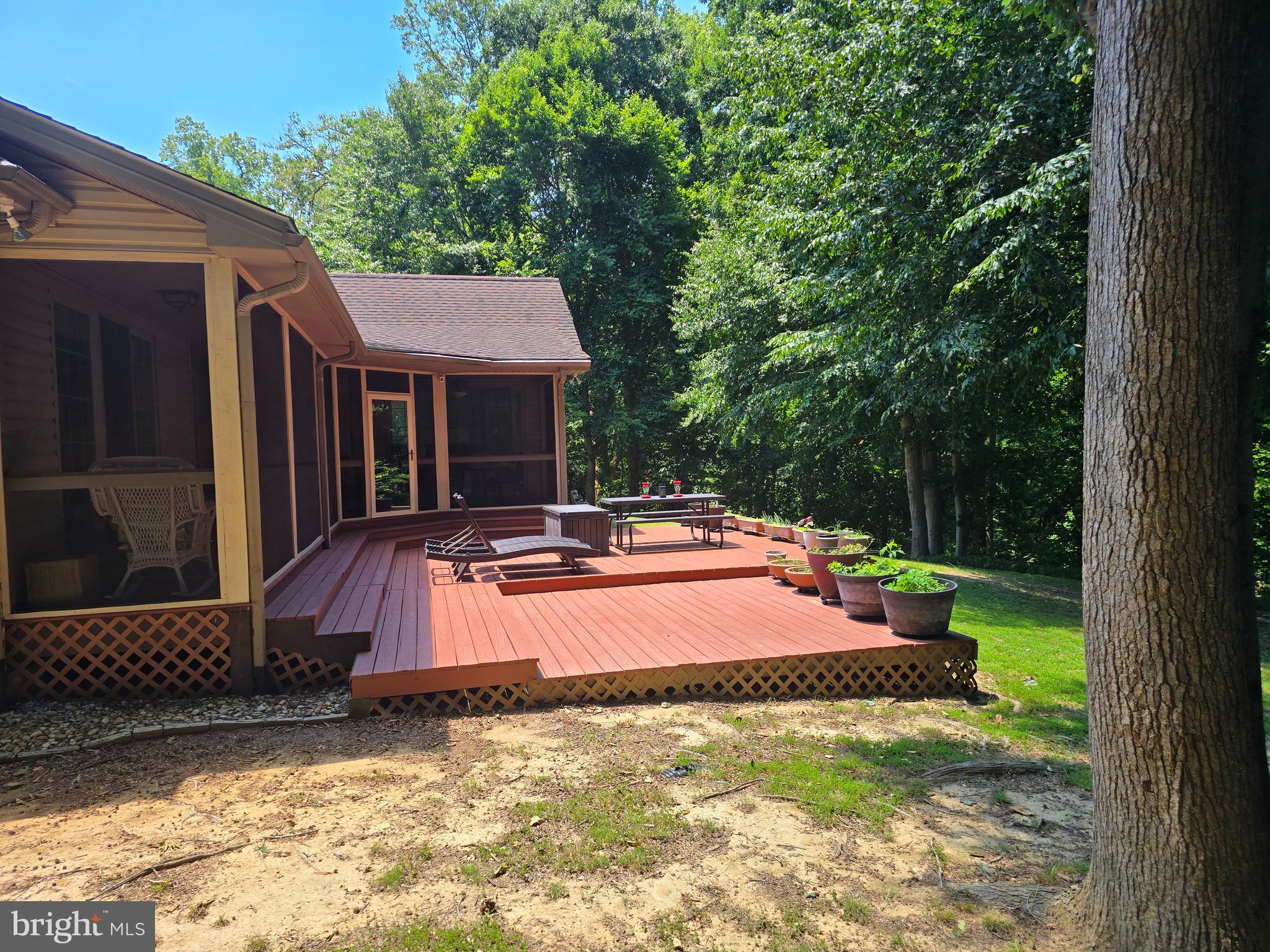 JAMESTOWNE ESTATES - Residential