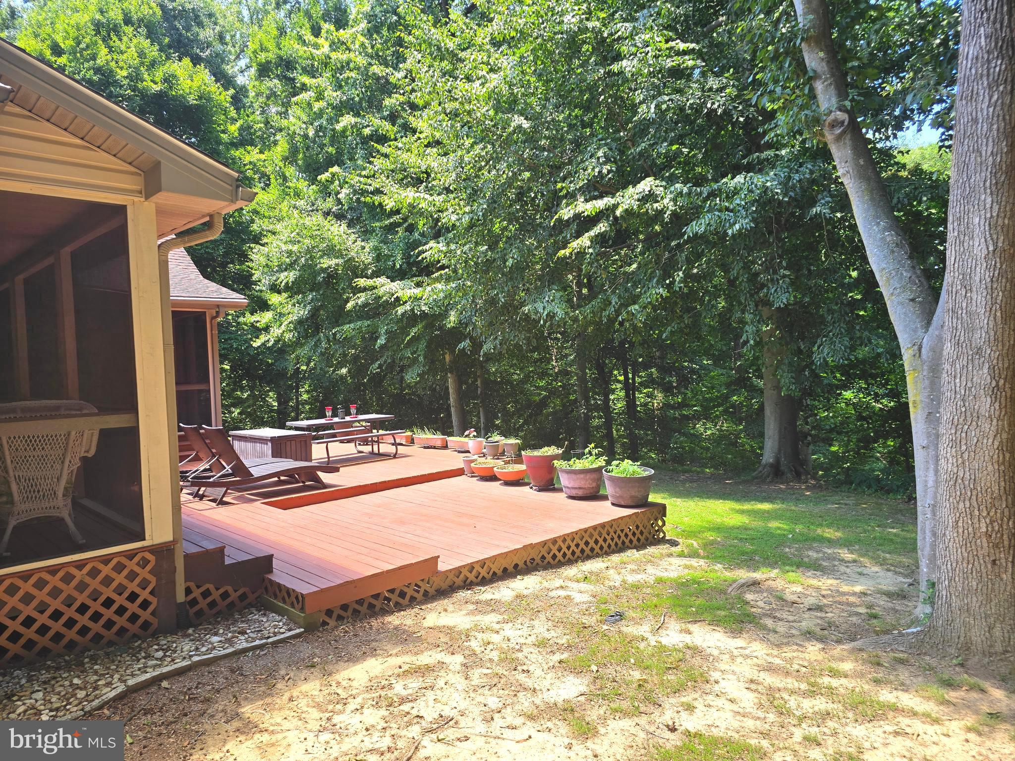JAMESTOWNE ESTATES - Residential