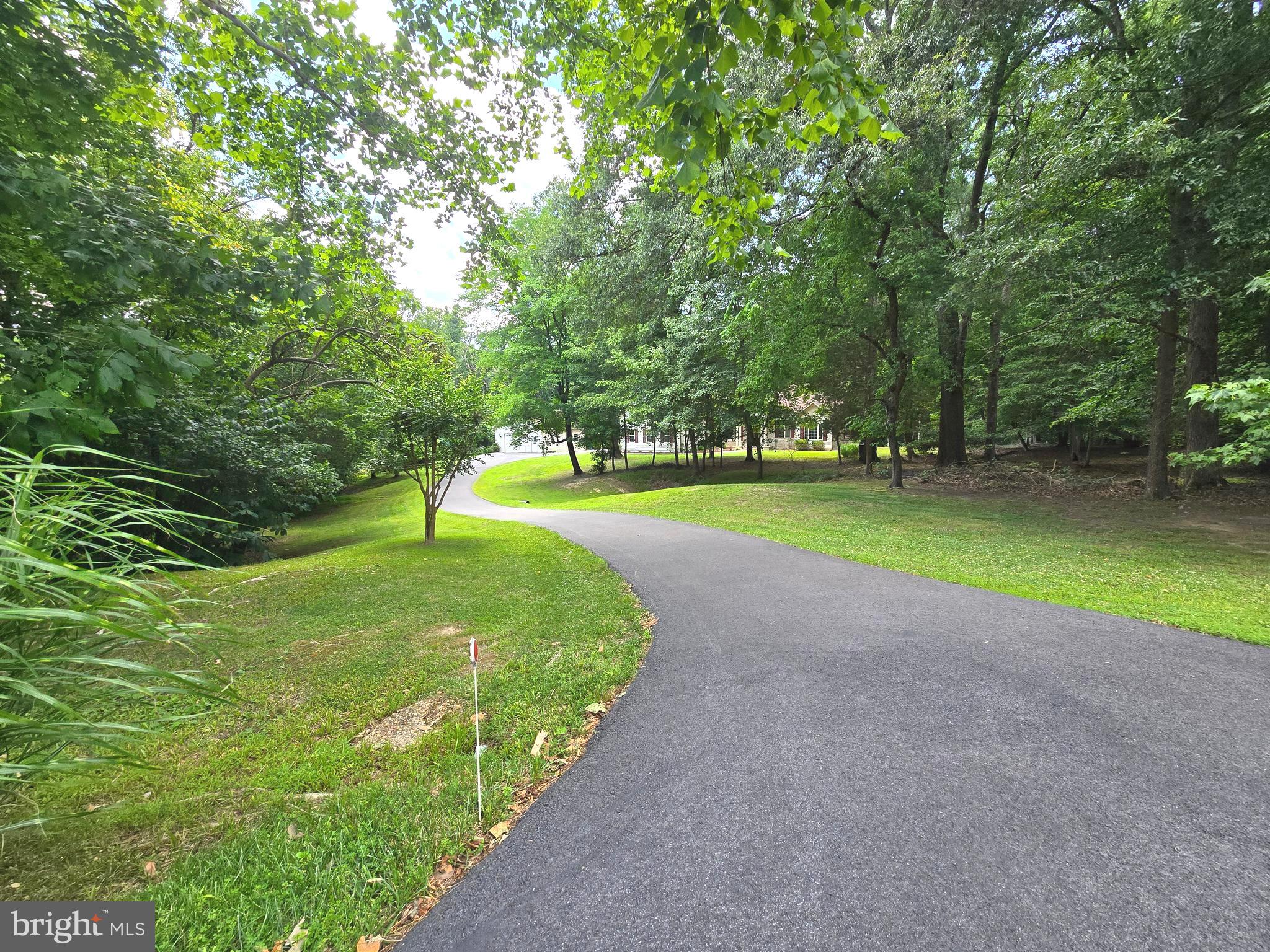 JAMESTOWNE ESTATES - Residential
