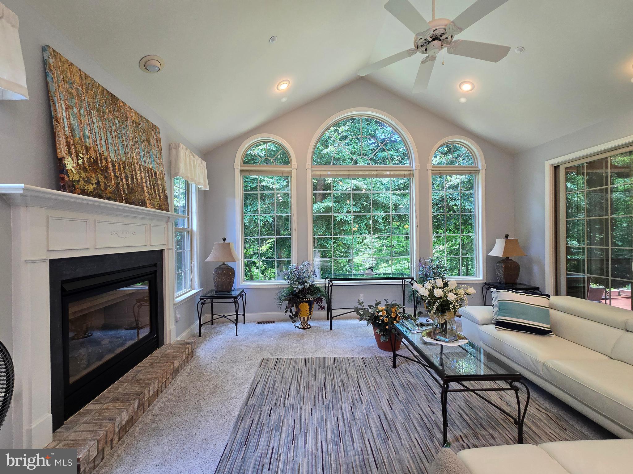JAMESTOWNE ESTATES - Residential