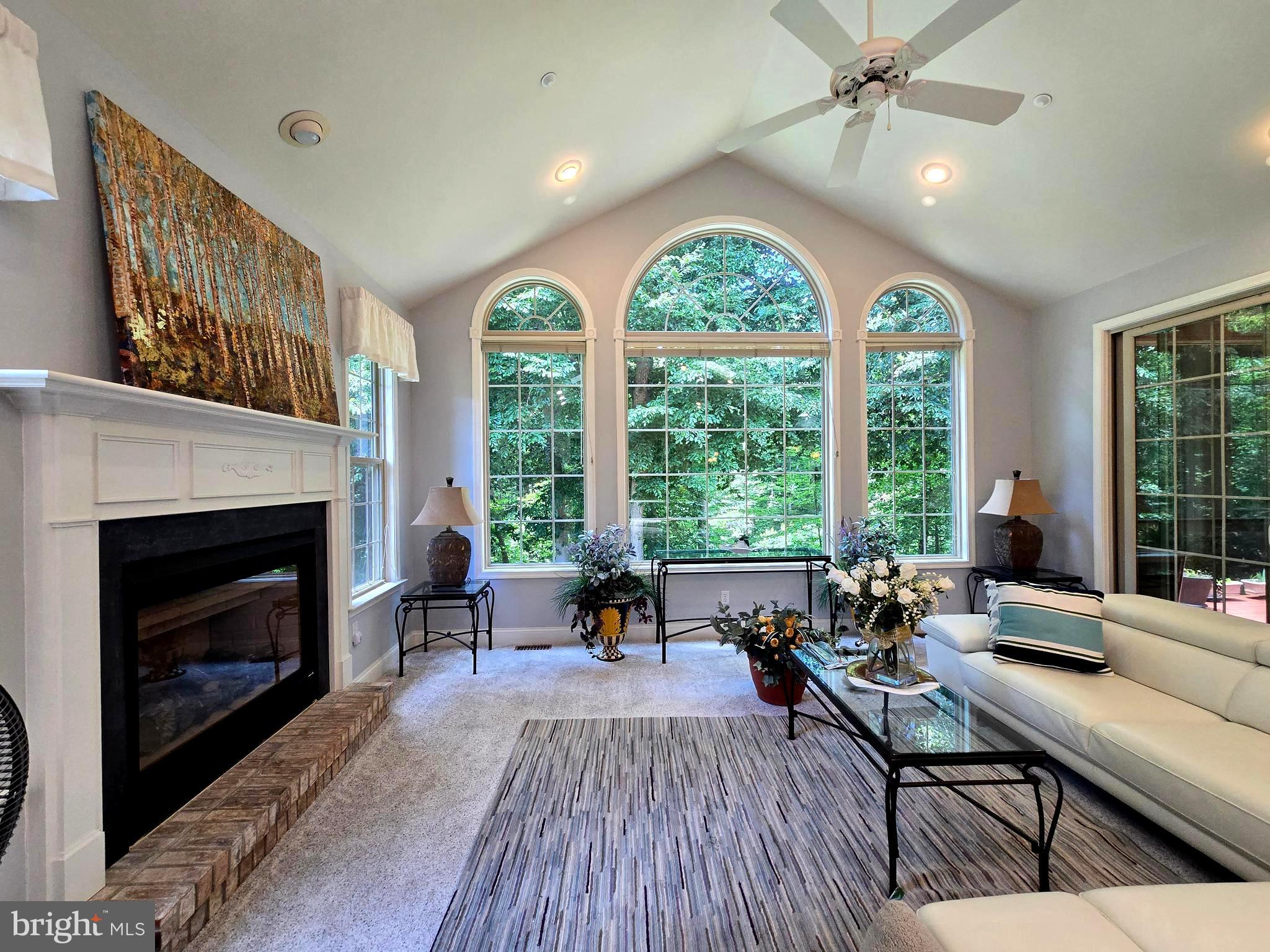 JAMESTOWNE ESTATES - Residential