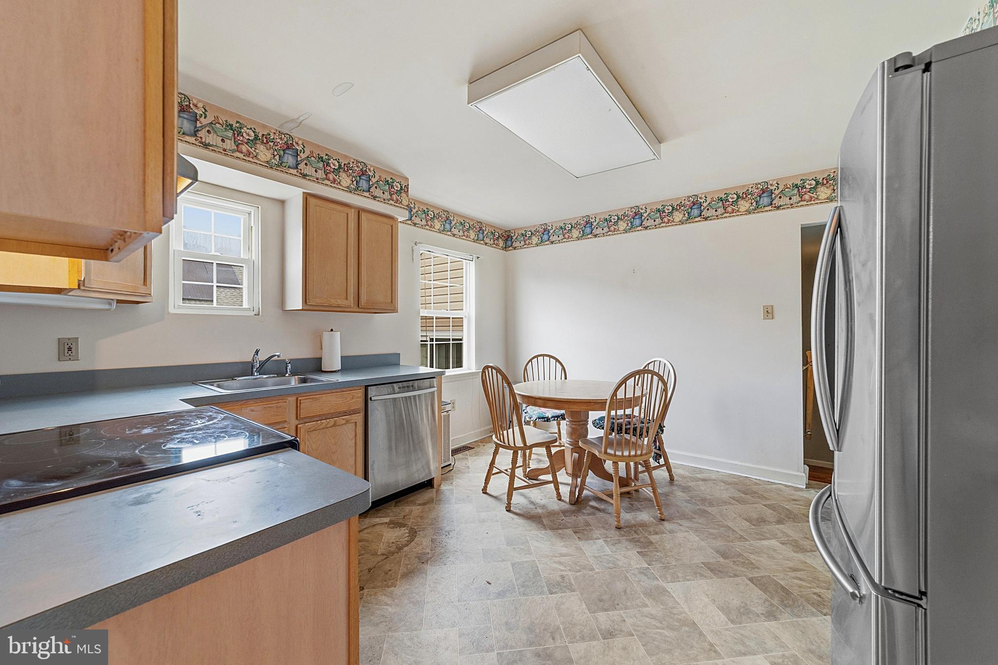 NEWPORT VILLAGE - Residential