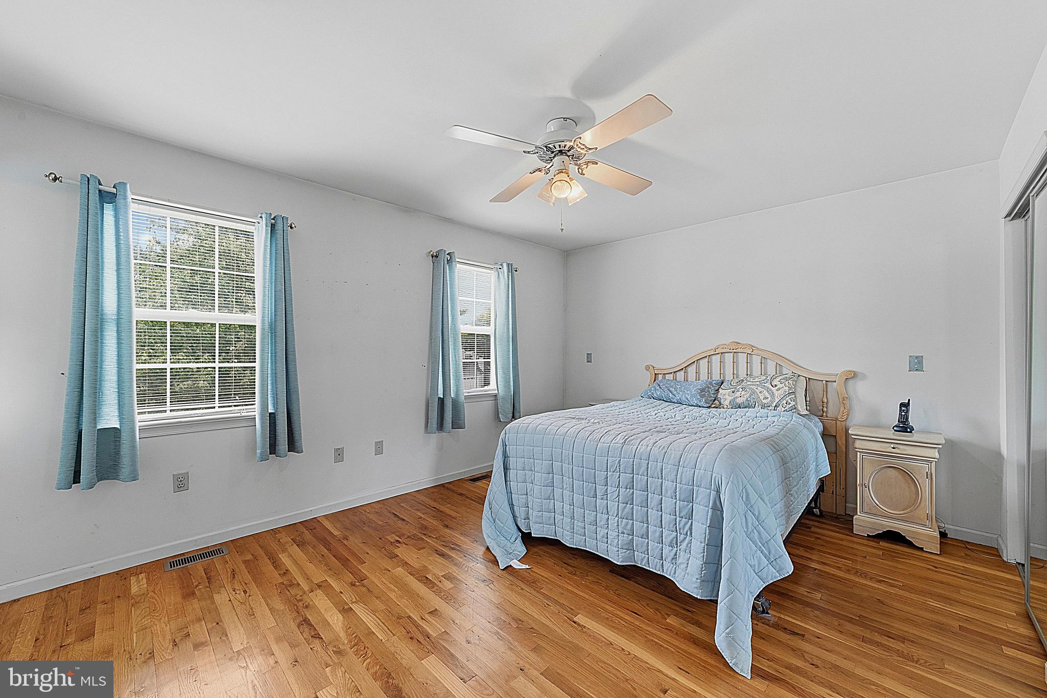 NEWPORT VILLAGE - Residential