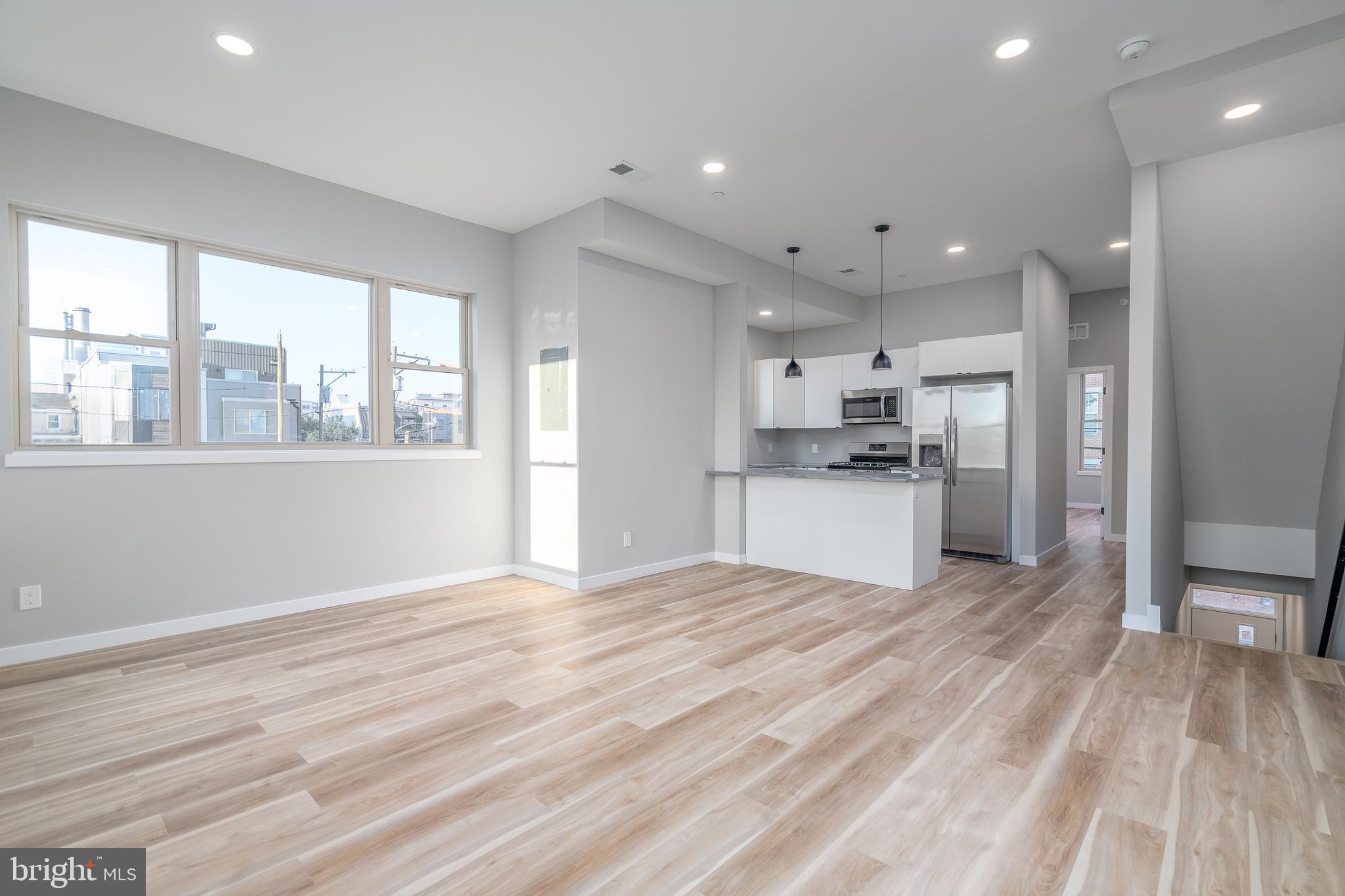 GRAYS FERRY - Residential Lease
